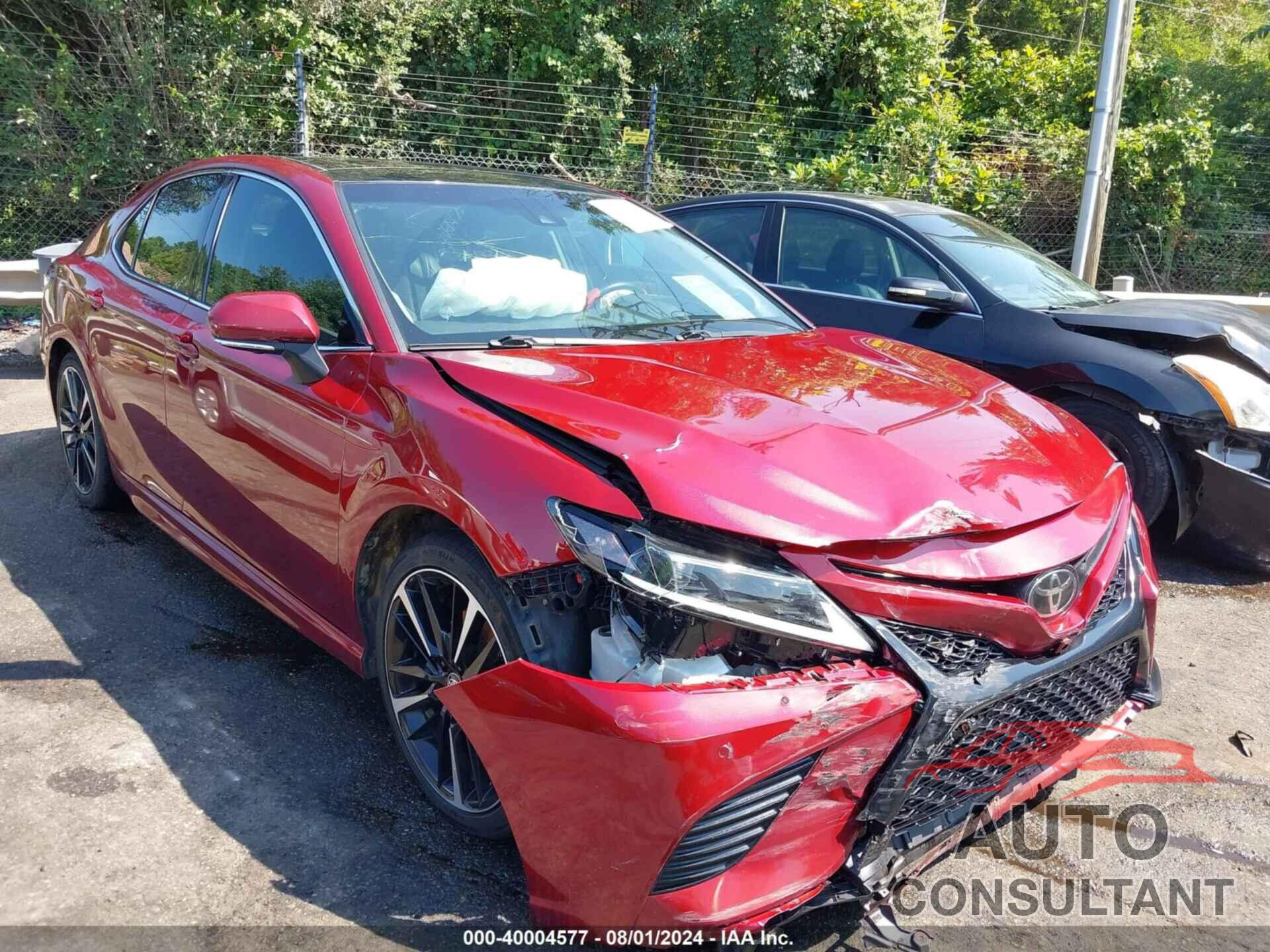 TOYOTA CAMRY 2018 - 4T1B61HK5JU532126