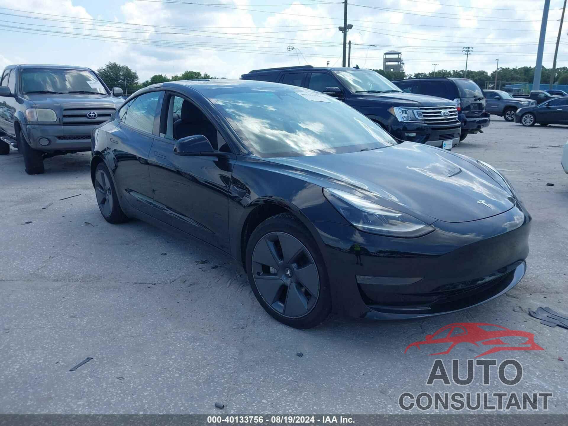 TESLA MODEL 3 2021 - 5YJ3E1EA0MF043394