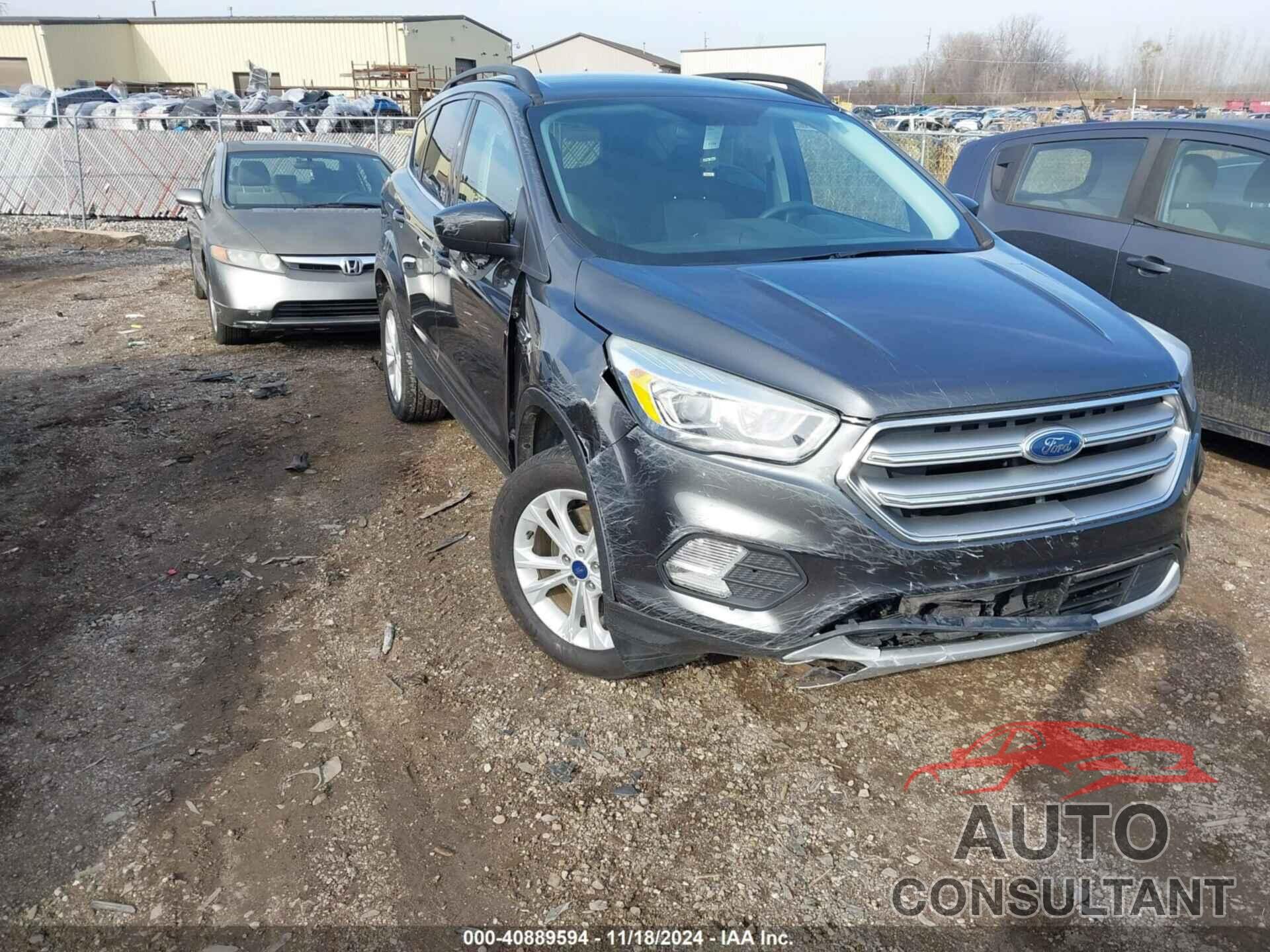 FORD ESCAPE 2017 - 1FMCU9GD1HUA79581