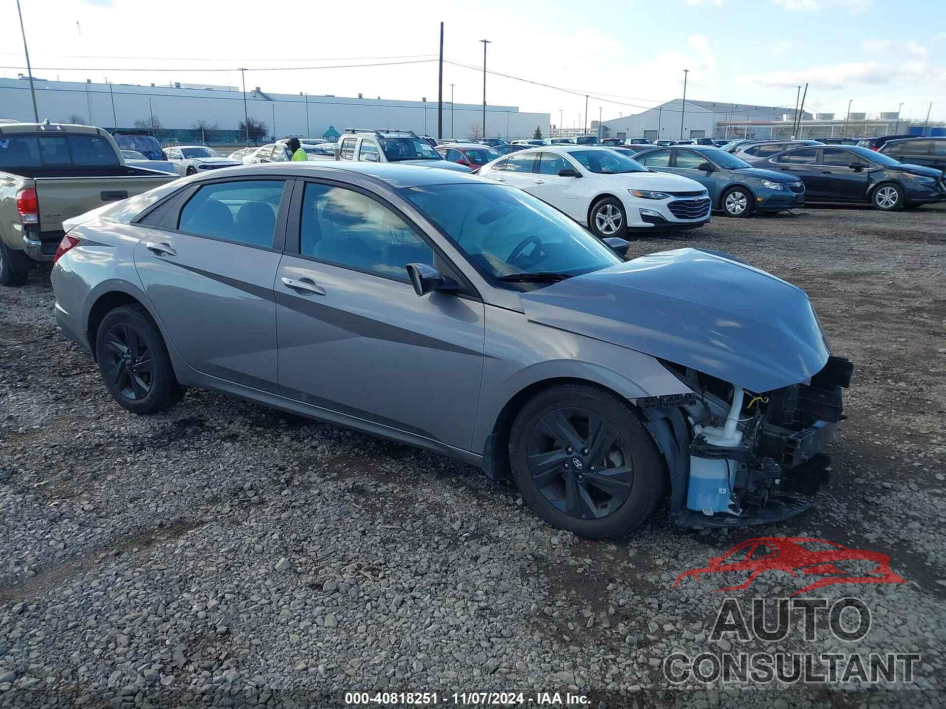 HYUNDAI ELANTRA 2023 - KMHLM4AG2PU470081