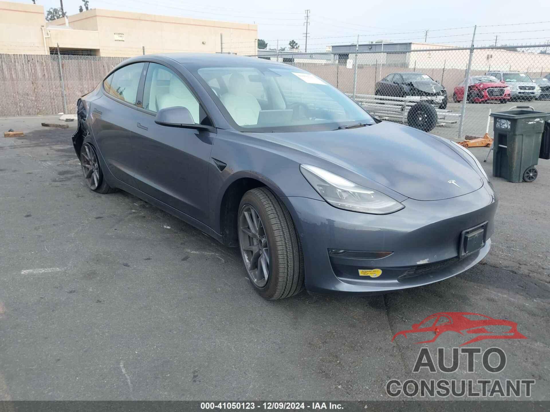 TESLA MODEL 3 2022 - 5YJ3E1EAXNF360617