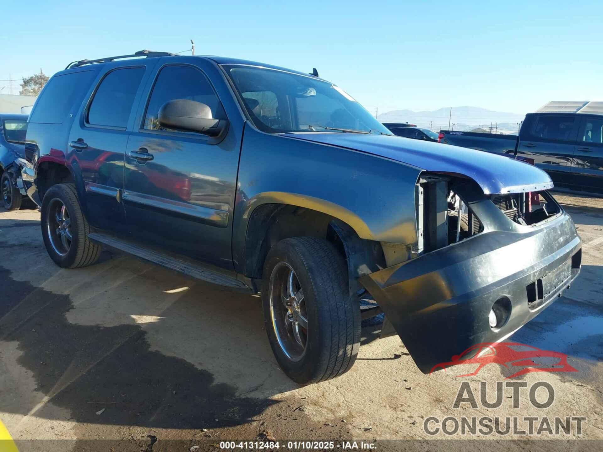 CHEVROLET TAHOE 2012 - 1GNSCBE02CR242591