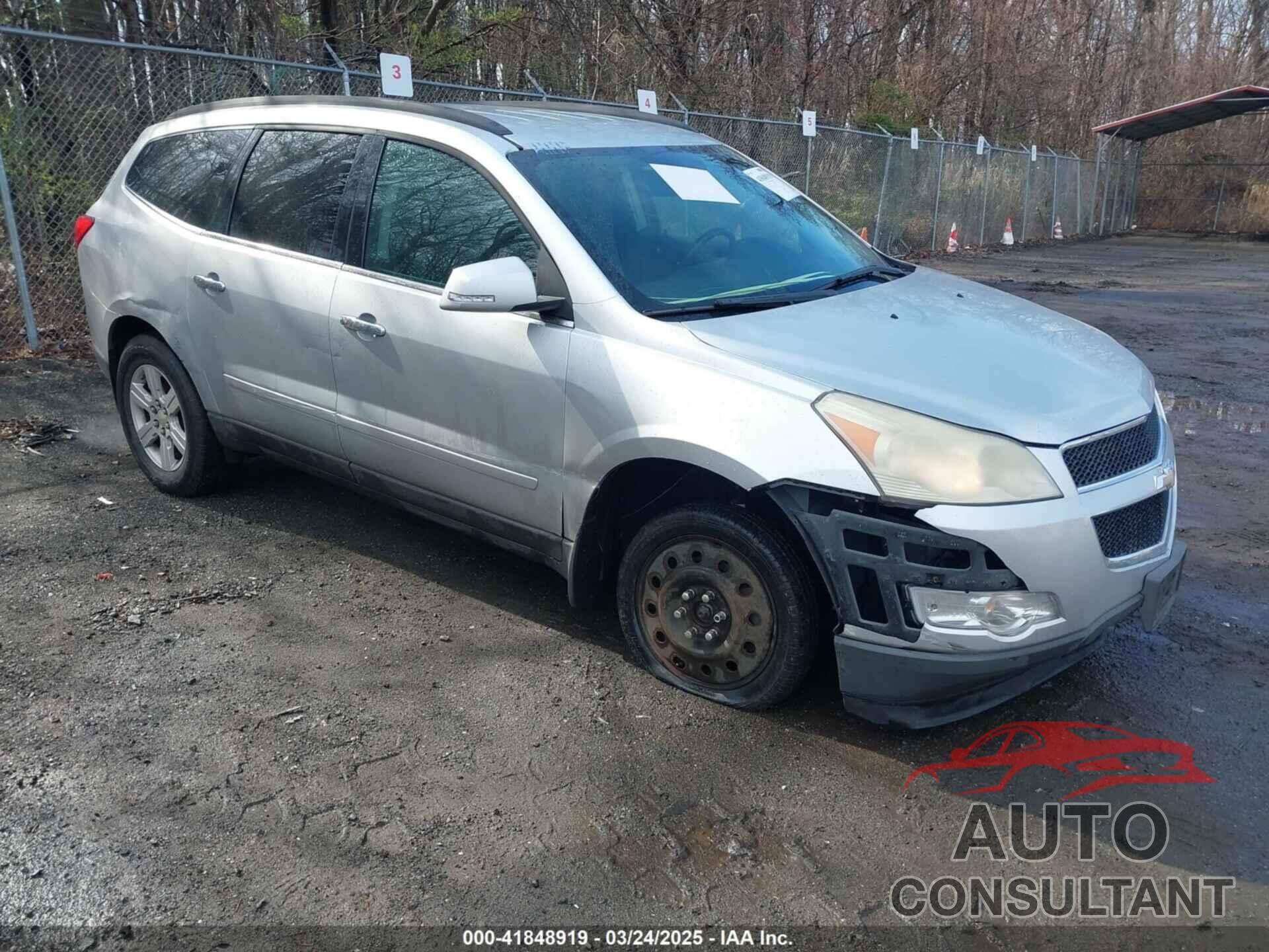 CHEVROLET TRAVERSE 2010 - 1GNLRFEDXAJ237597