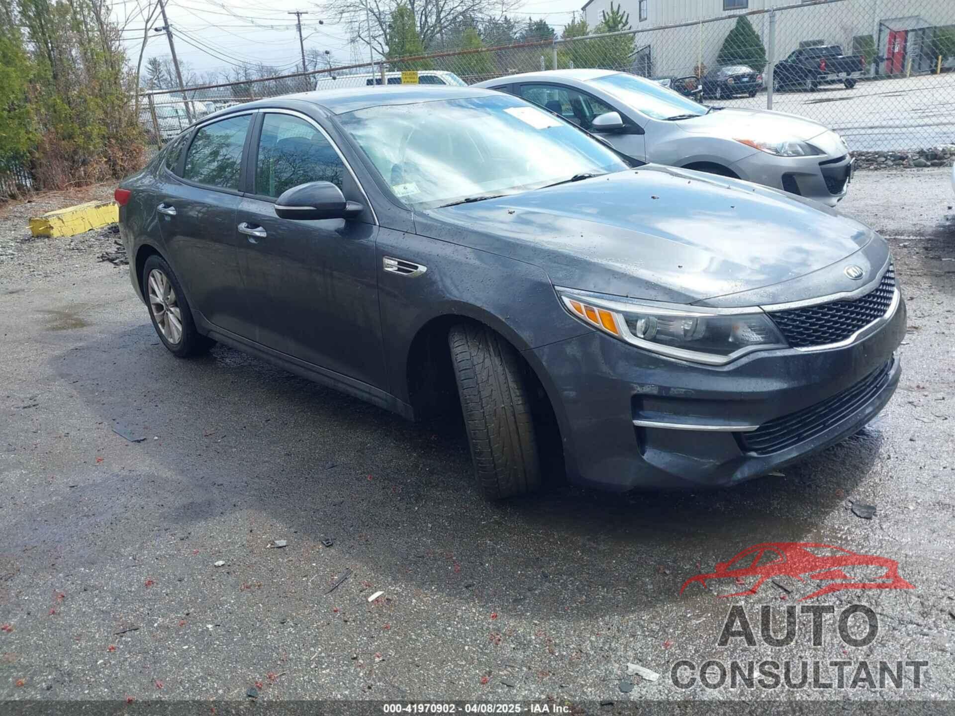 KIA OPTIMA 2017 - 5XXGT4L38HG173035