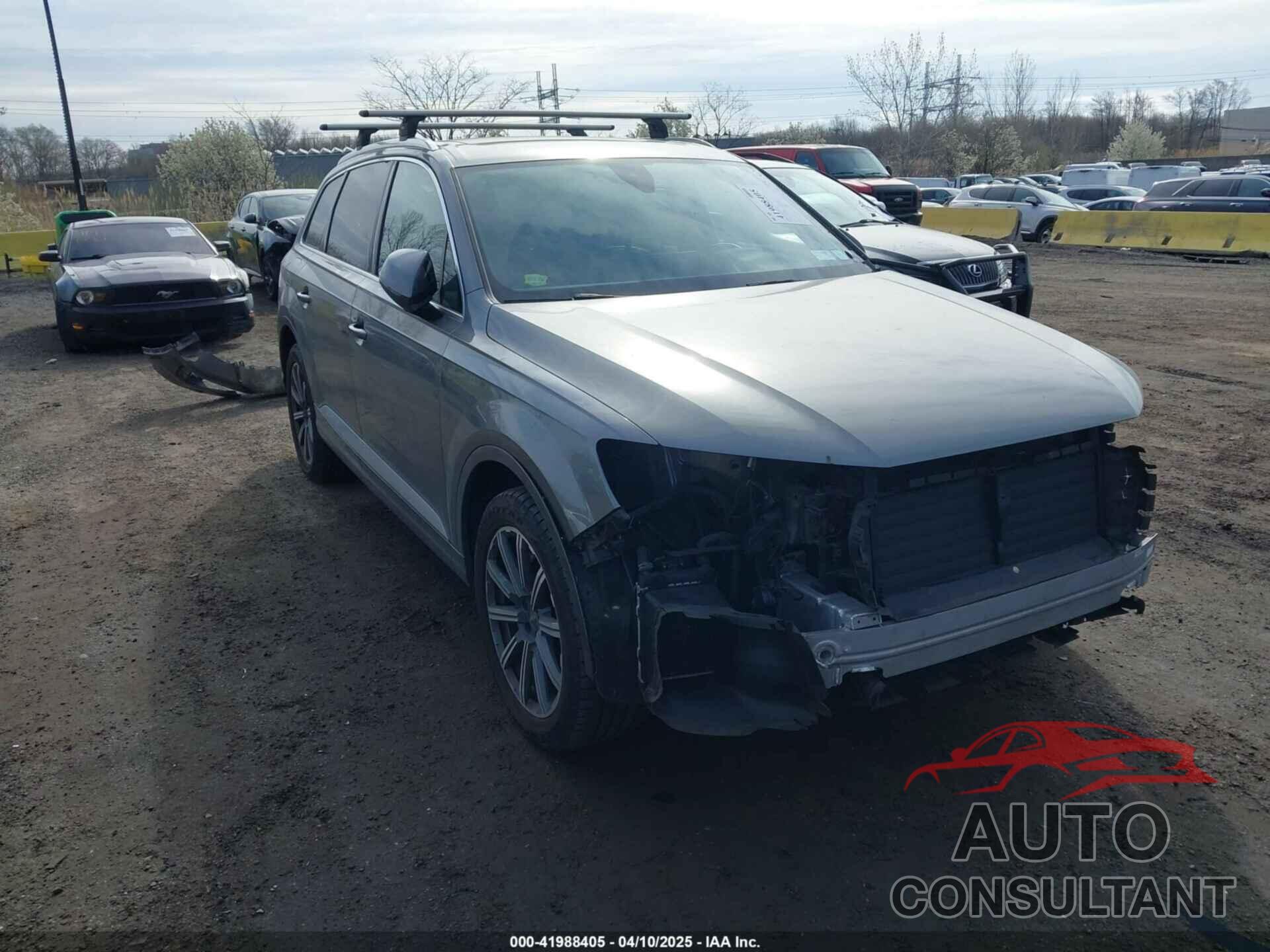 AUDI Q7 2017 - WA1LAAF75HD018870