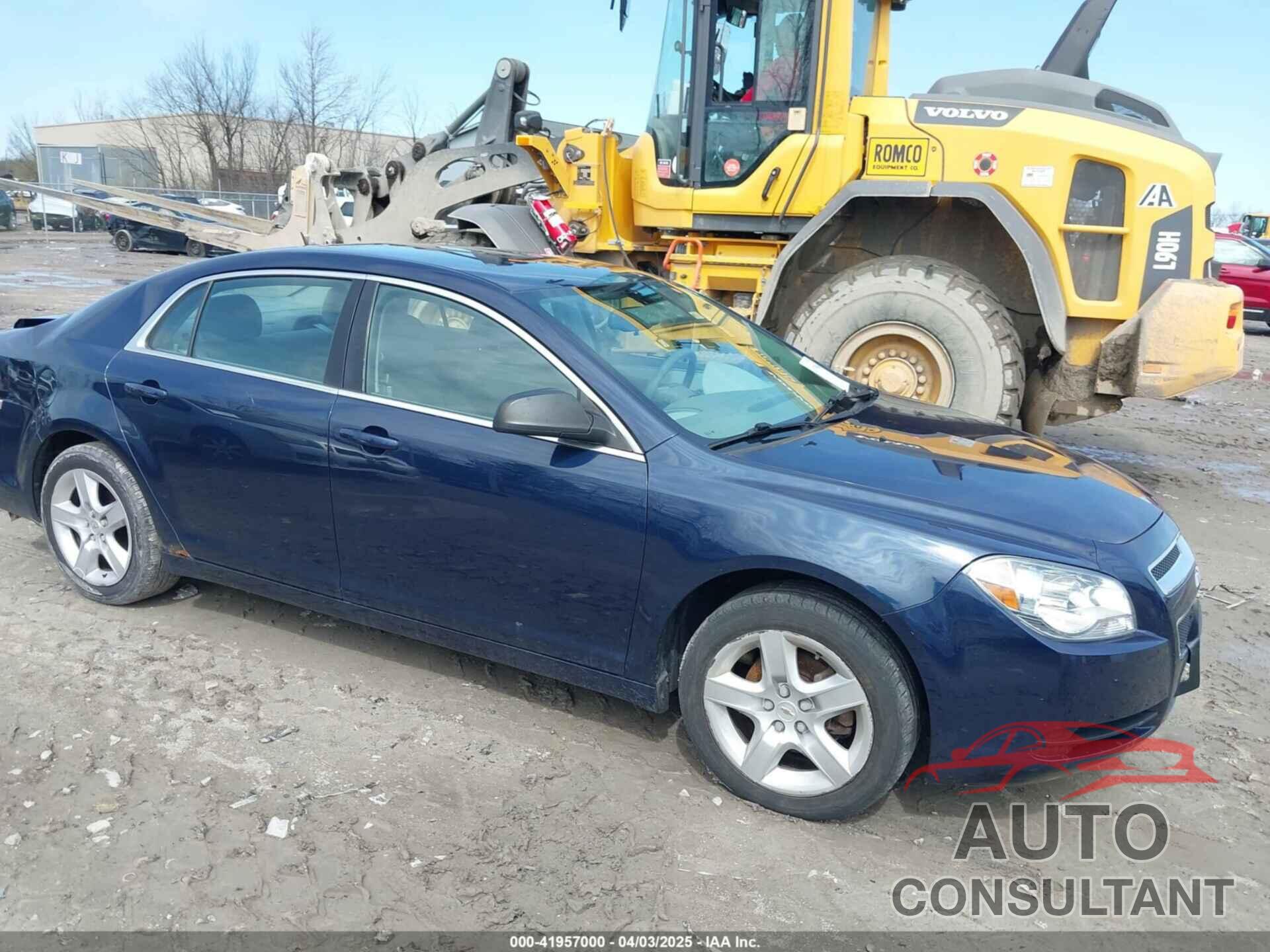 CHEVROLET MALIBU 2011 - 1G1ZB5E12BF308411