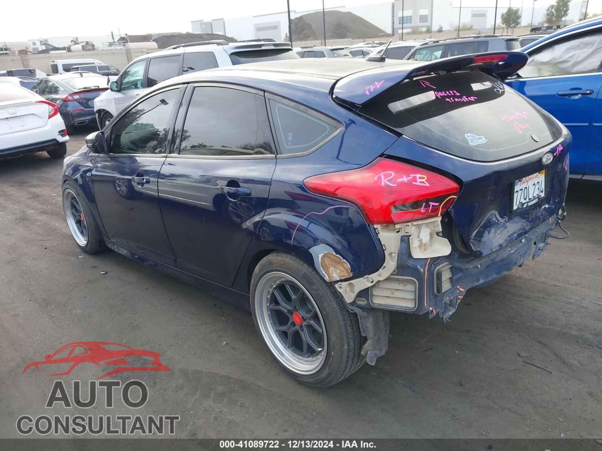 FORD FOCUS ST 2017 - 1FADP3L94HL314453