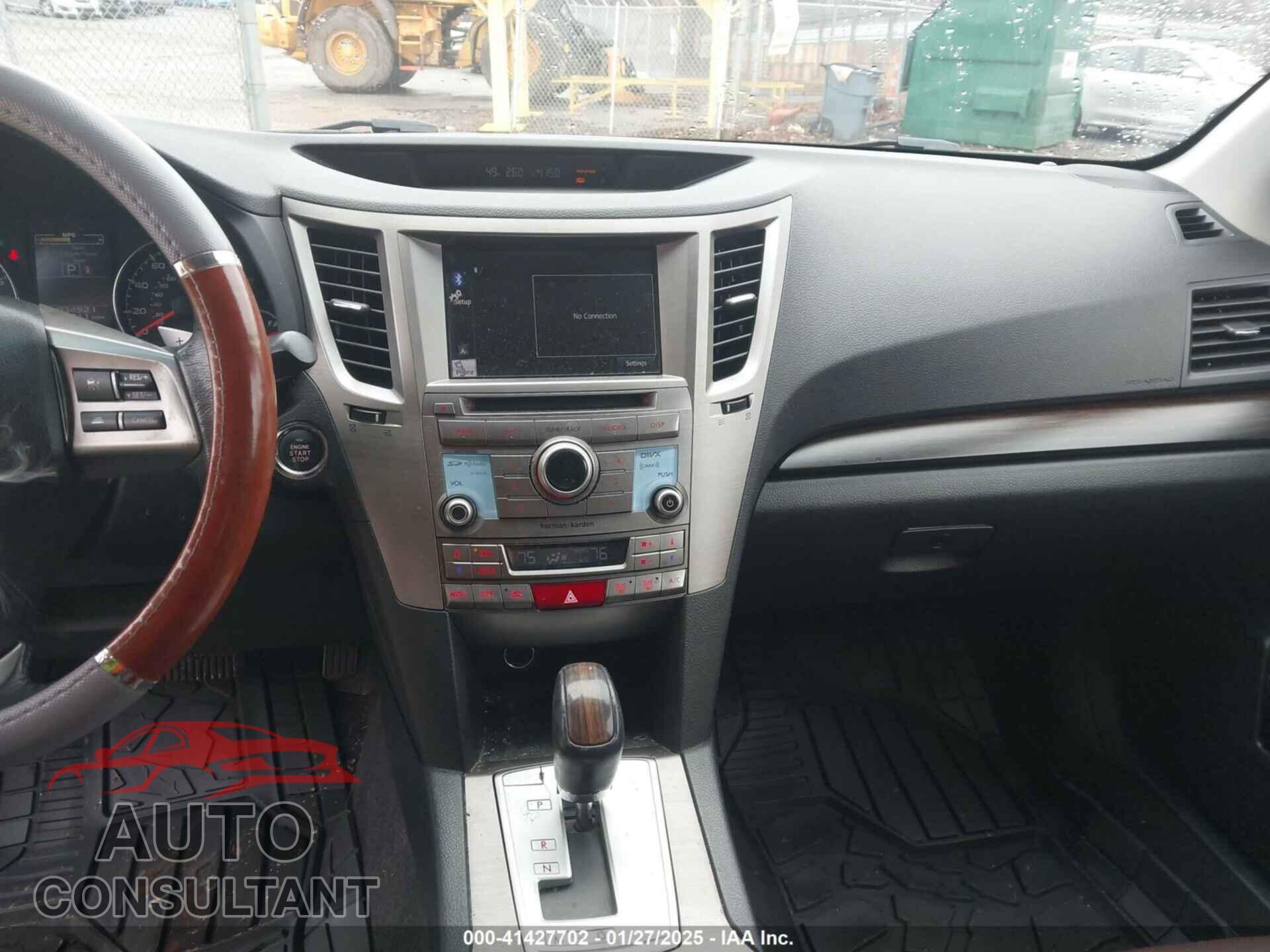 SUBARU OUTBACK 2014 - 4S4BRDPC4E2238009