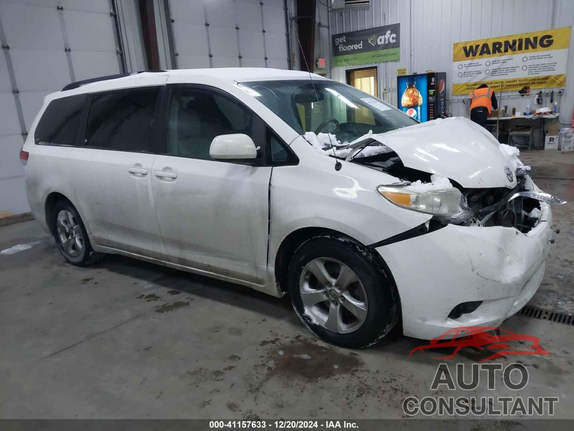 TOYOTA SIENNA 2013 - 5TDKK3DC2DS368790