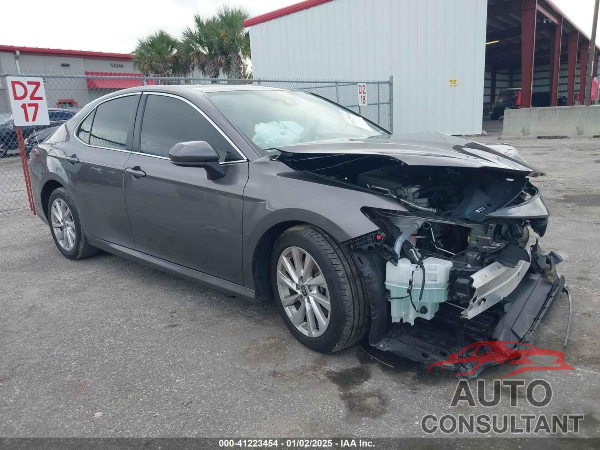 TOYOTA CAMRY 2023 - 4T1C11AK9PU164362