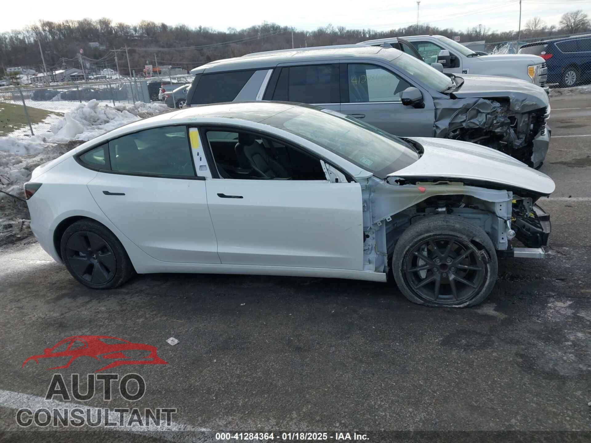 TESLA MODEL 3 2023 - 5YJ3E1EA4PF701092