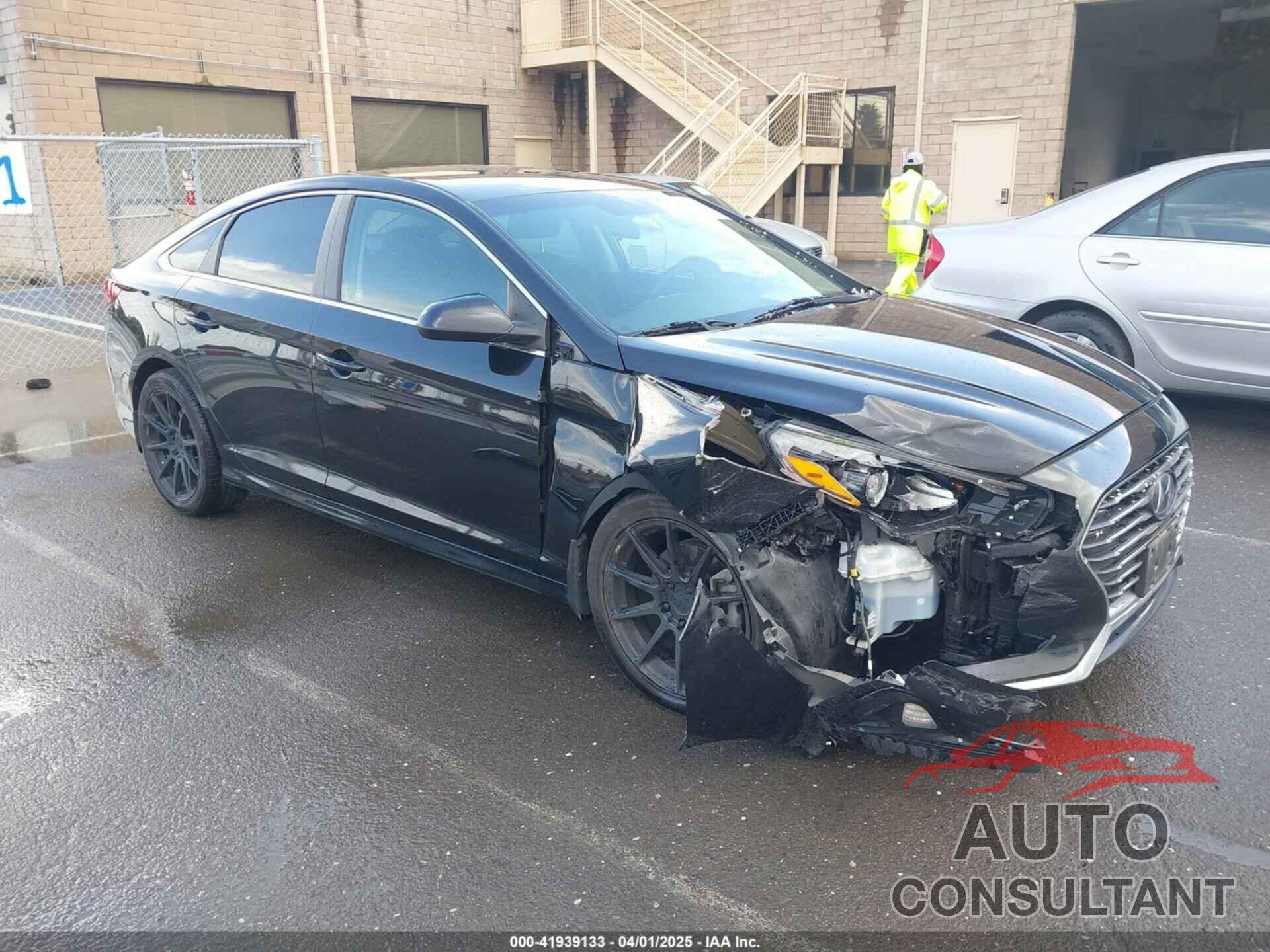 HYUNDAI SONATA 2019 - 5NPE24AF7KH783768