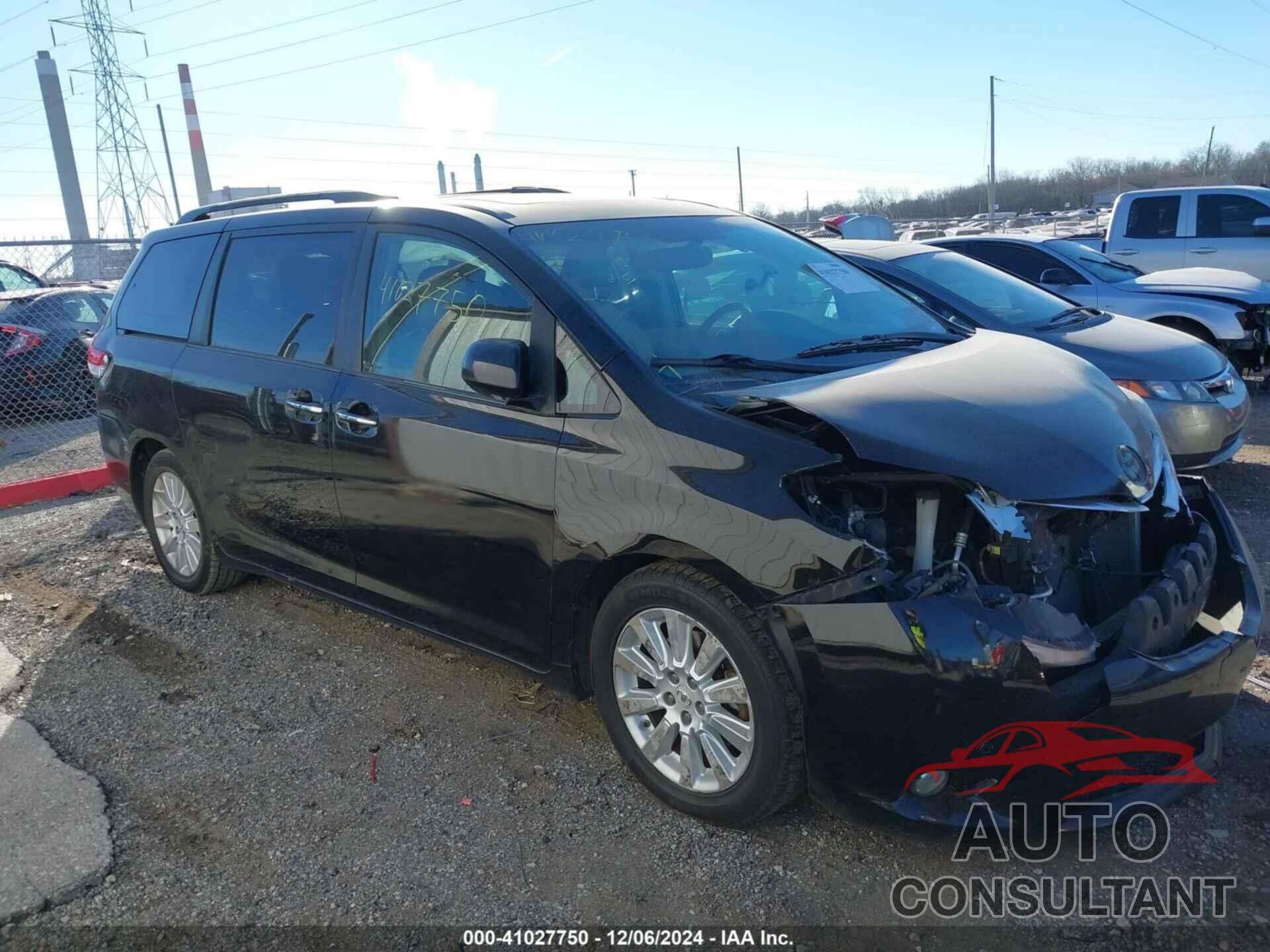 TOYOTA SIENNA 2011 - 5TDDK3DC1BS011753