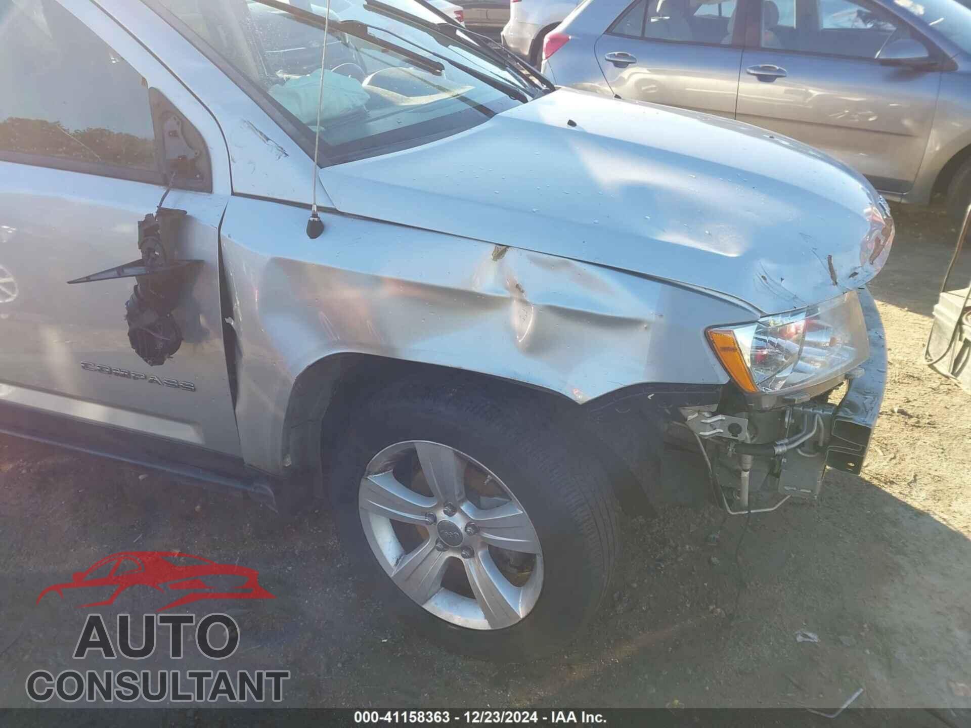 JEEP COMPASS 2012 - 1C4NJCBA8CD627357