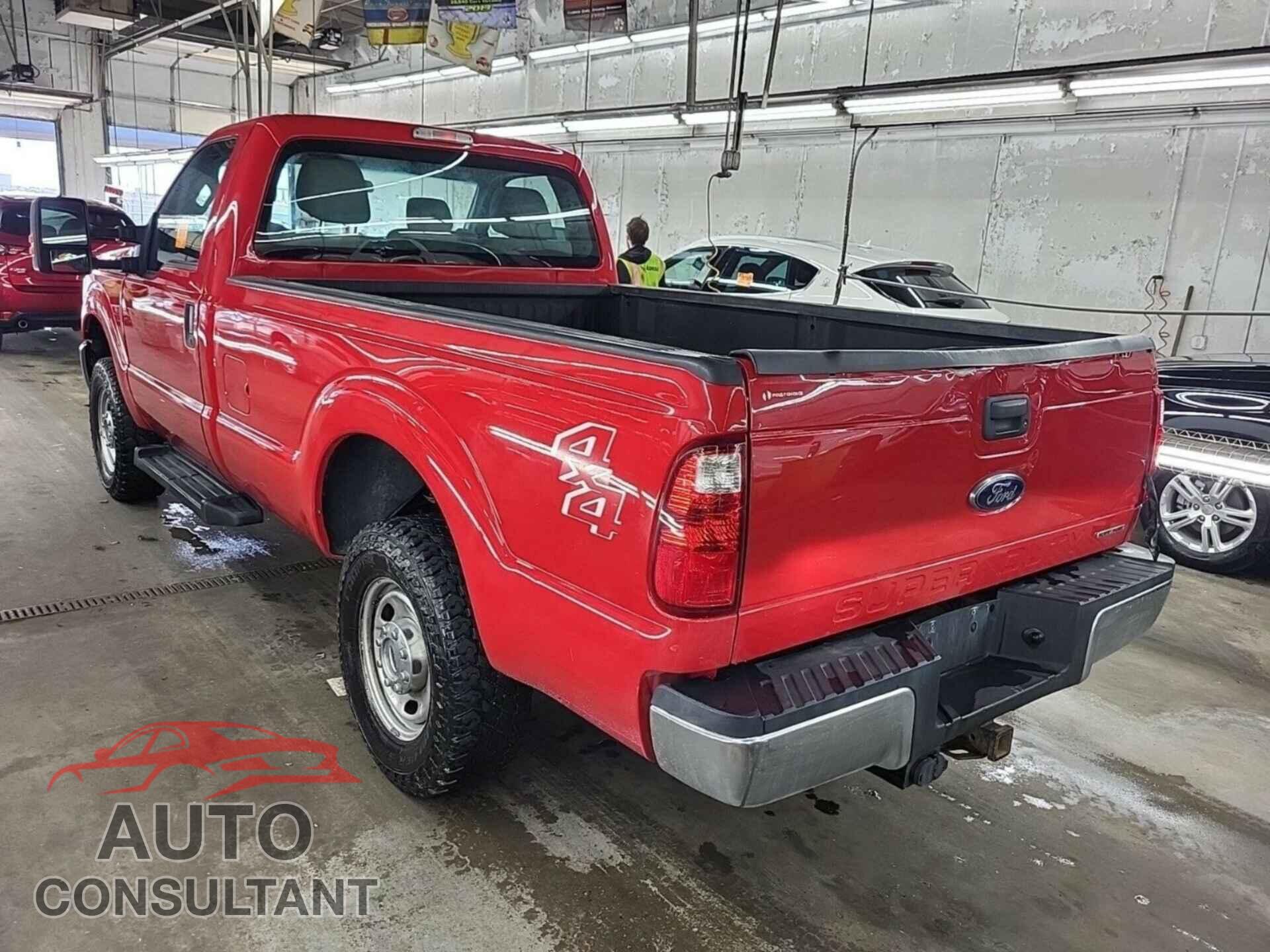 FORD F-250 2014 - 1FTBF2B68EEB29330