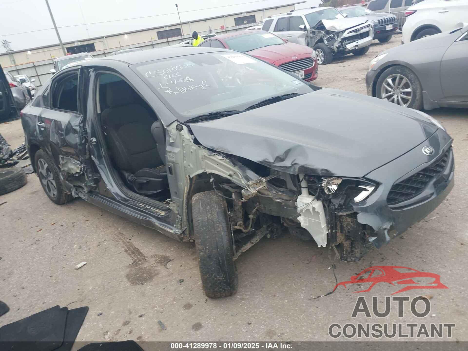 KIA FORTE 2021 - 3KPF24AD7ME308552