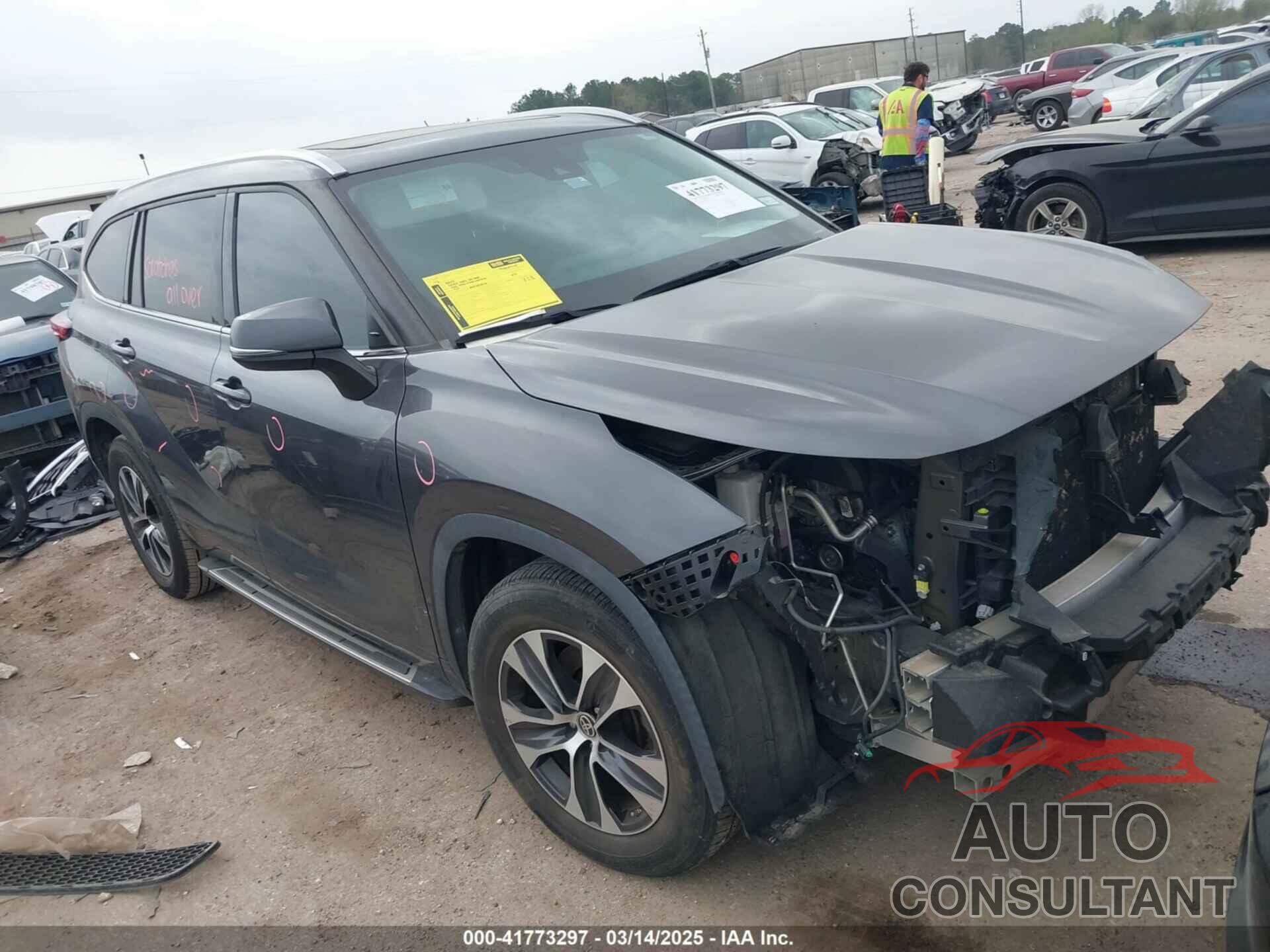TOYOTA HIGHLANDER 2020 - 5TDGZRAH1LS013144