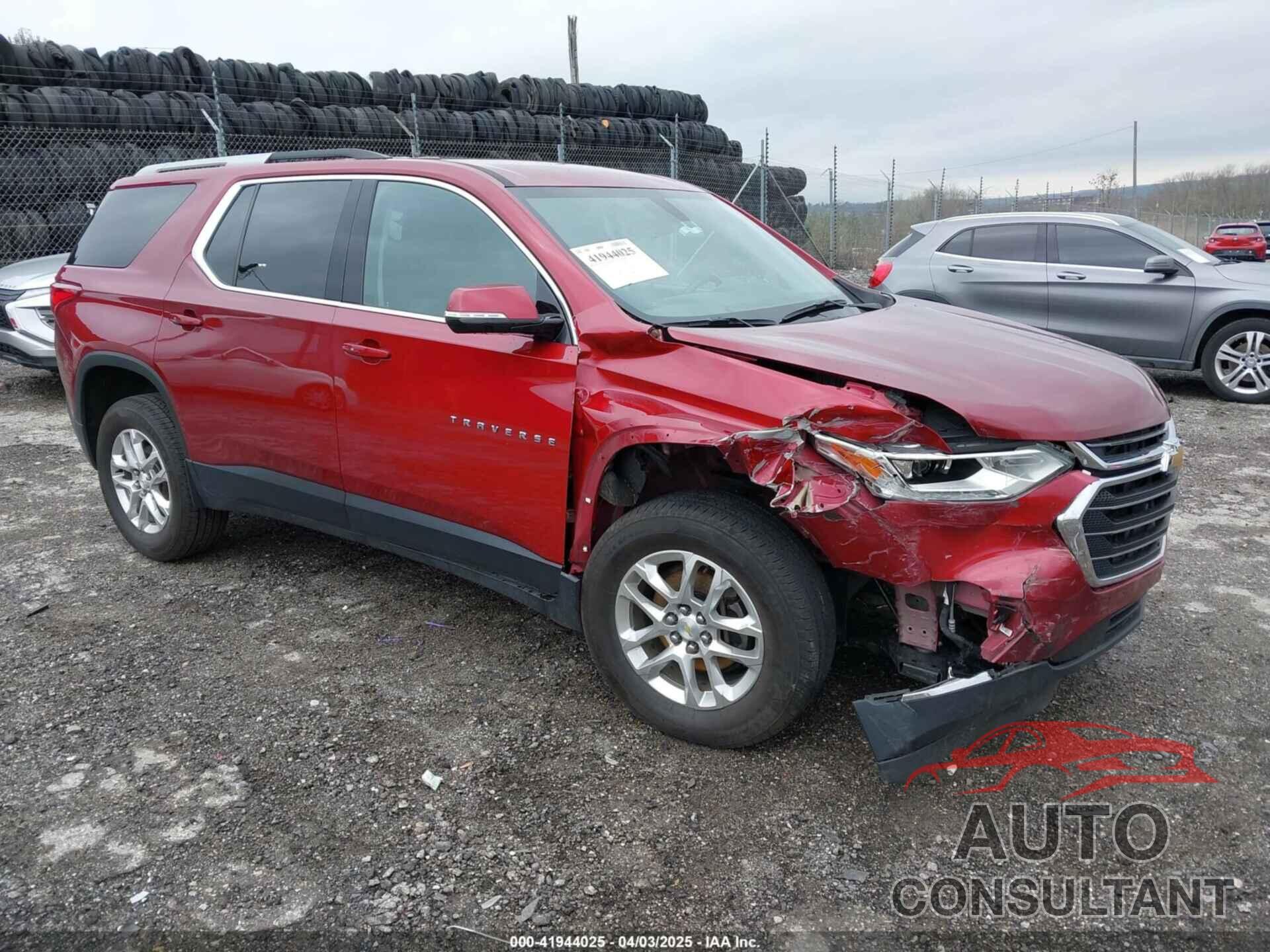 CHEVROLET TRAVERSE 2018 - 1GNERGKW9JJ235103