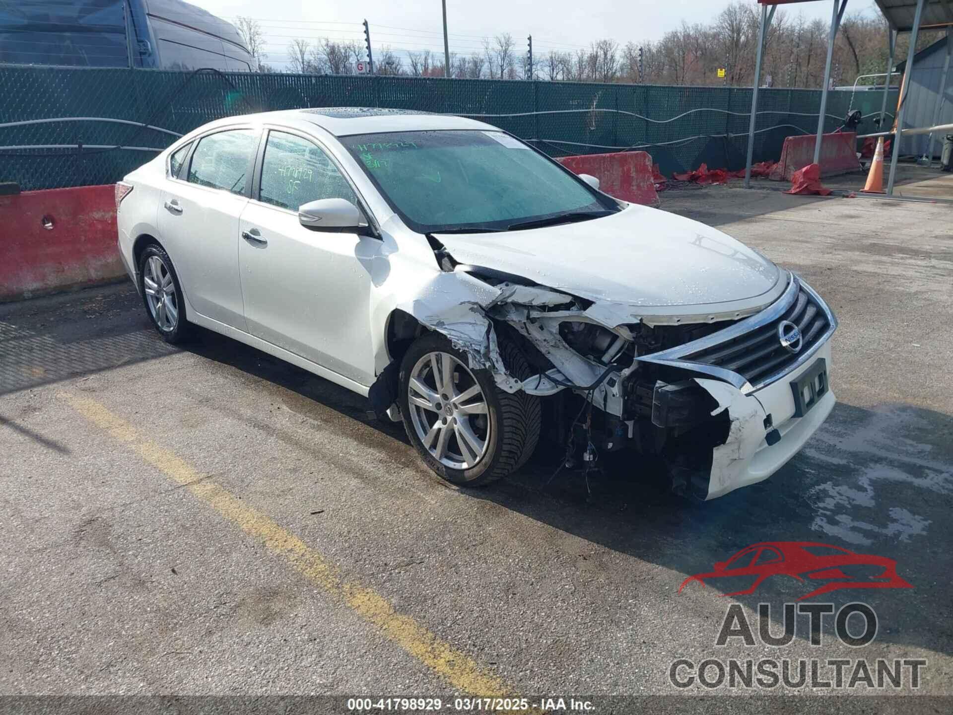 NISSAN ALTIMA 2015 - 1N4BL3AP0FC221236