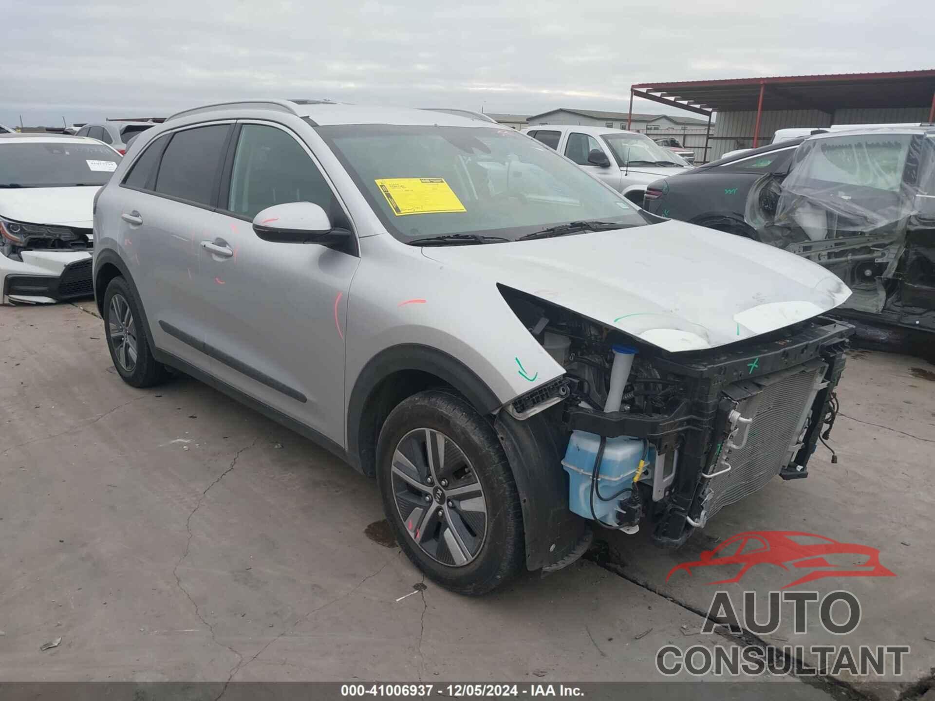 KIA NIRO PLUG-IN HYBRID 2021 - KNDCM3LDXM5477402