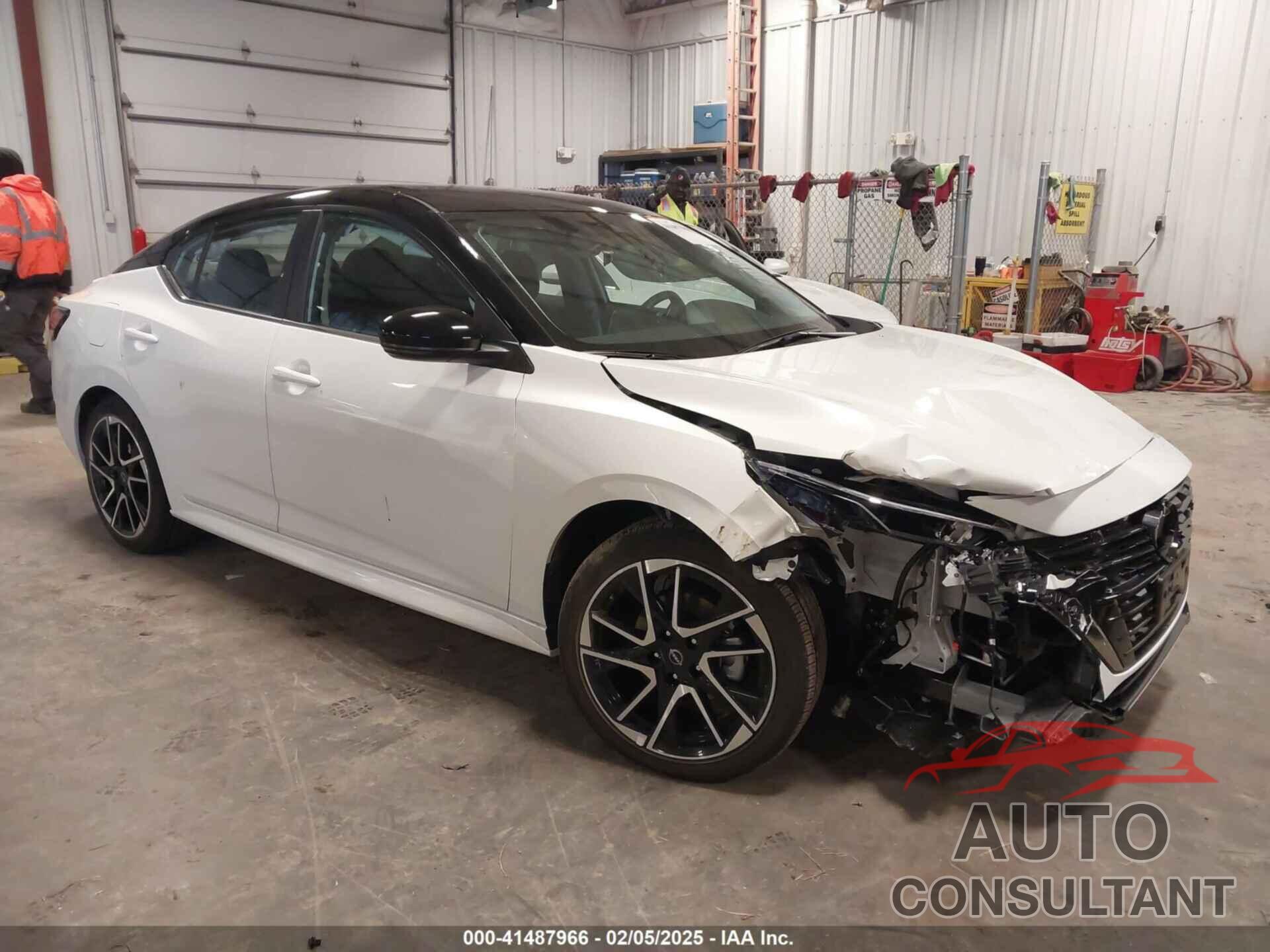 NISSAN SENTRA 2024 - 3N1AB8DV5RY372295