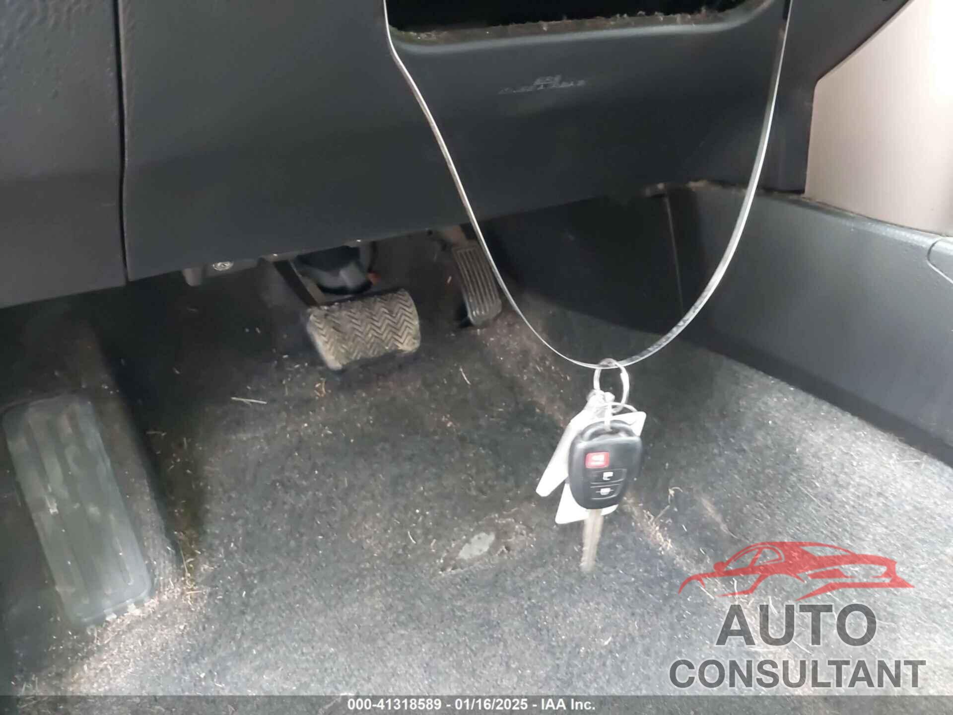 TOYOTA RAV4 2015 - 2T3BFREV2FW337984