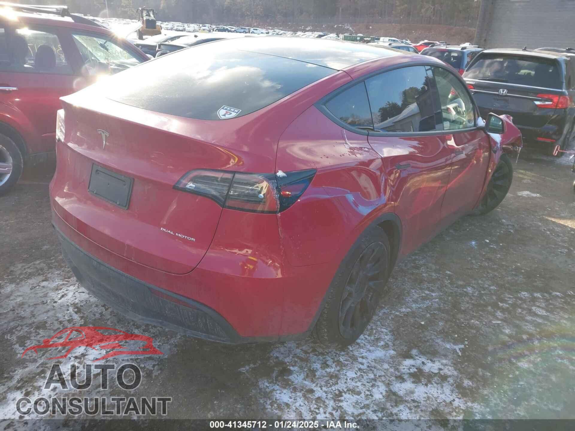 TESLA MODEL Y 2023 - 7SAYGAEE8PF587474