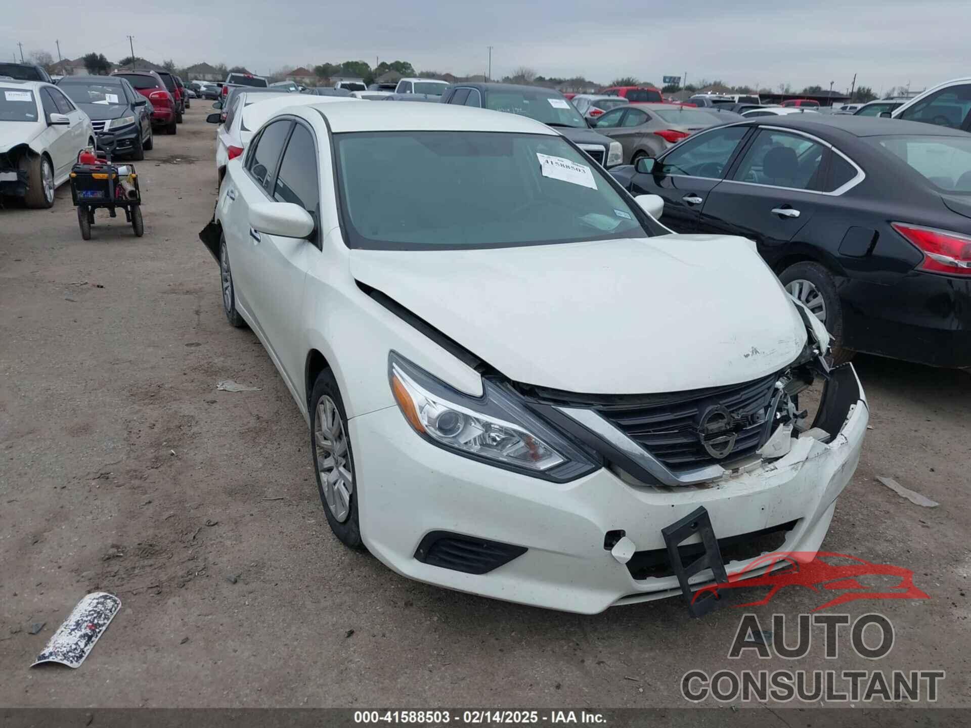 NISSAN ALTIMA 2017 - 1N4AL3AP5HC147259