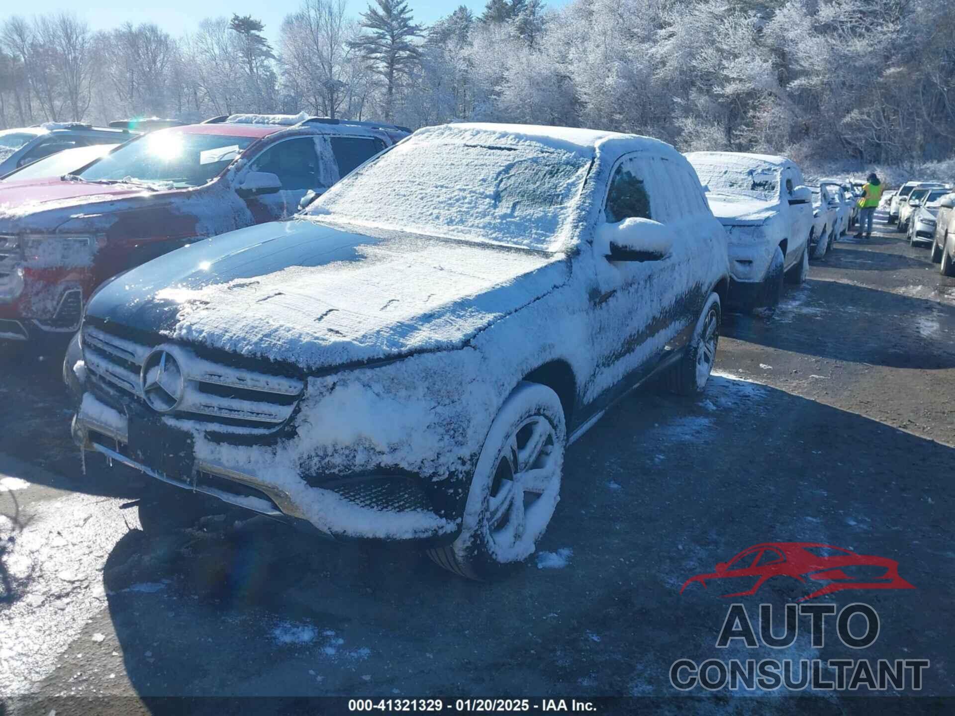 MERCEDES-BENZ GLC 300 2019 - WDC0G4KB8KV163643