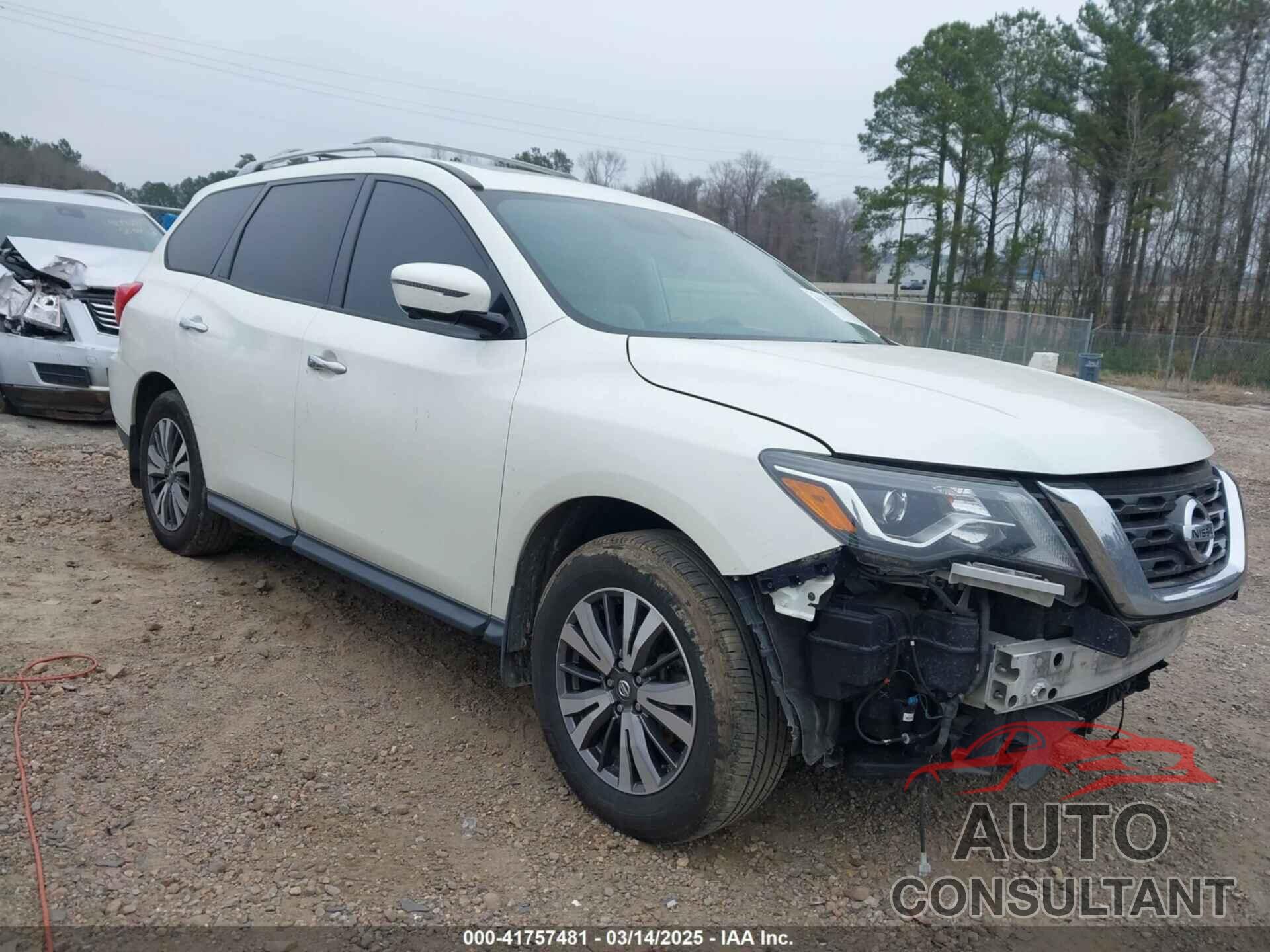 NISSAN PATHFINDER 2017 - 5N1DR2MM5HC608649