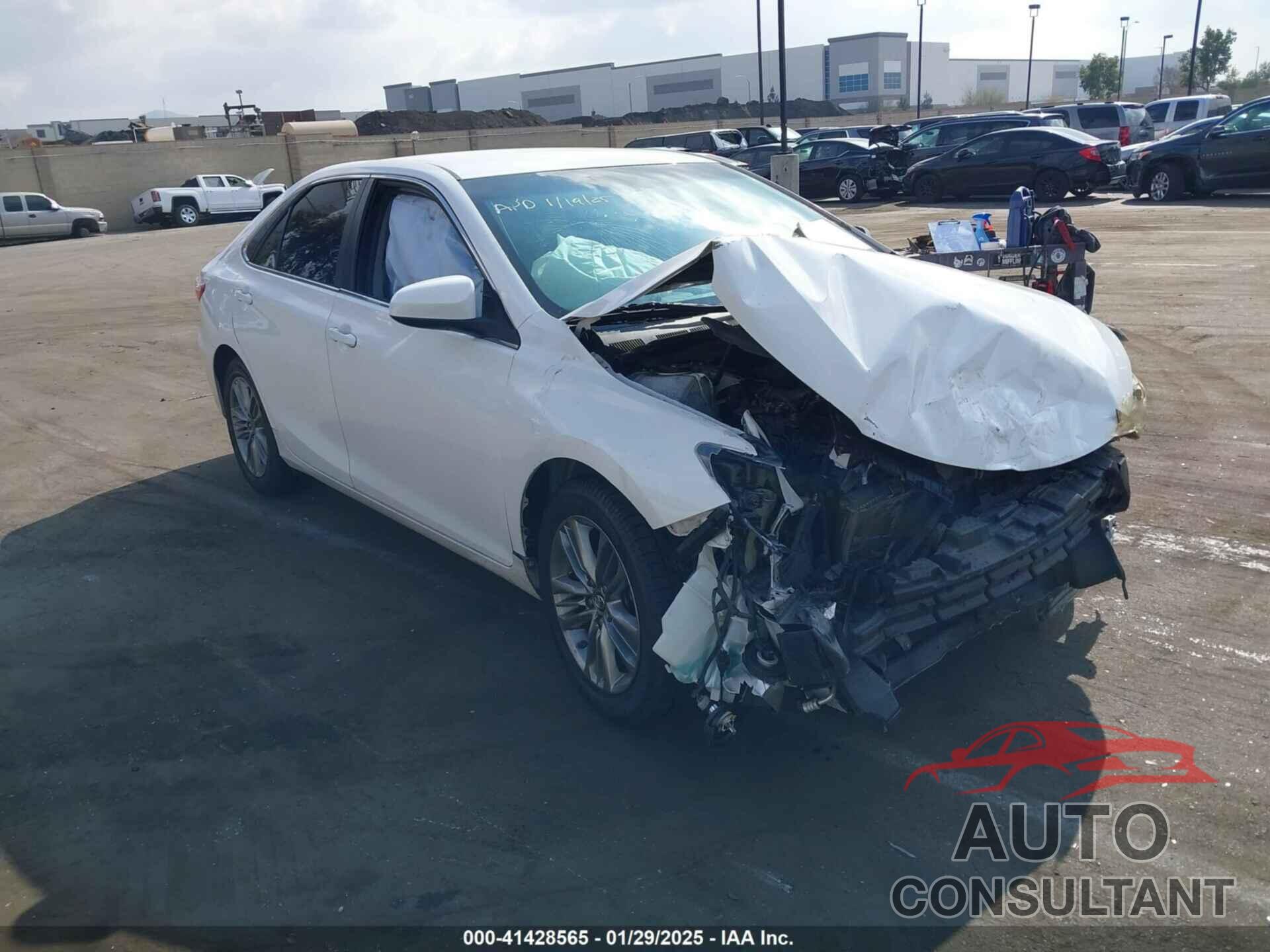 TOYOTA CAMRY 2015 - 4T1BF1FK1FU040865