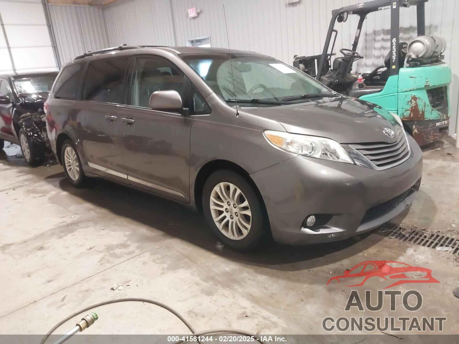 TOYOTA SIENNA 2013 - 5TDYK3DC4DS307693
