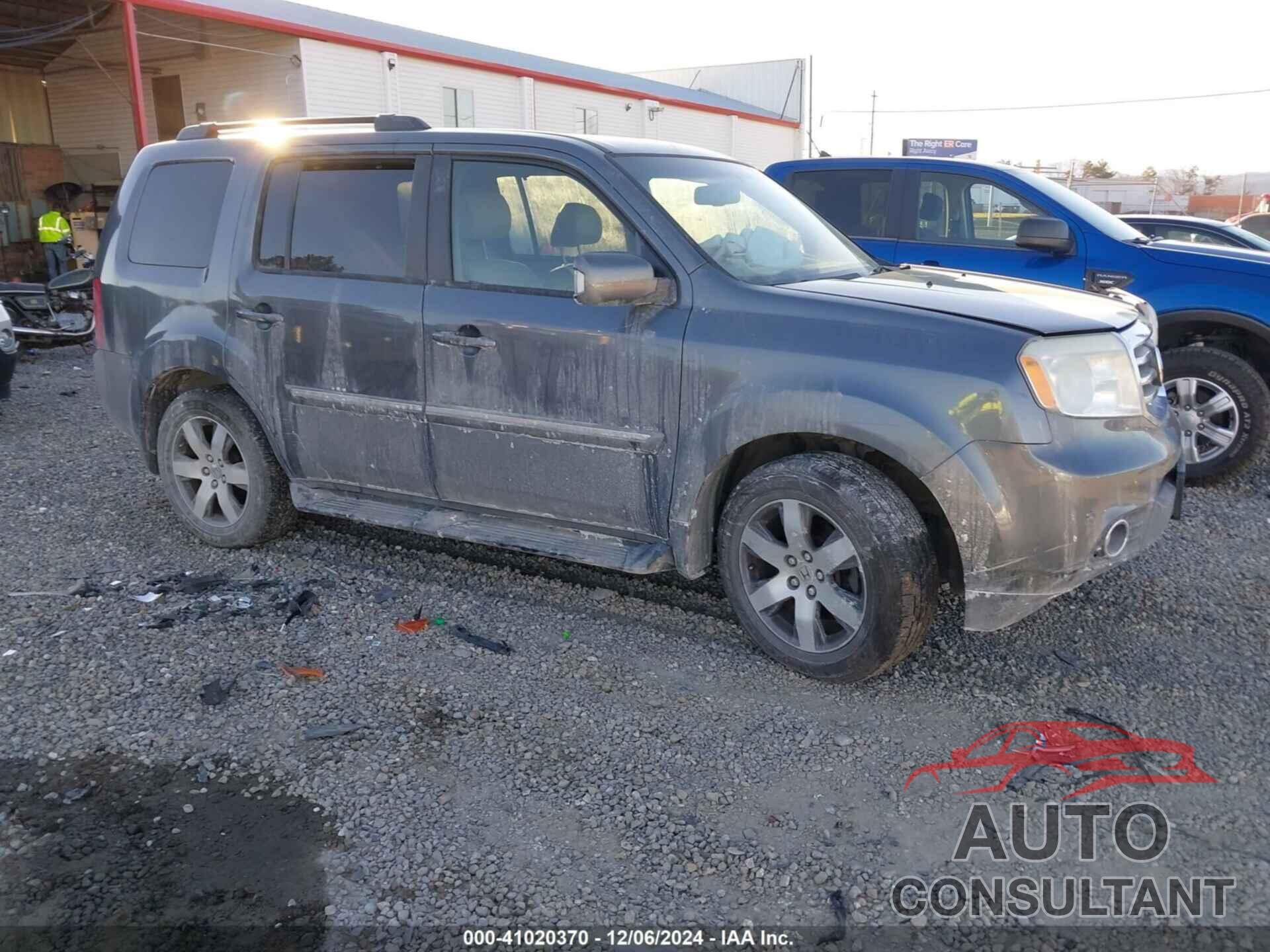 HONDA PILOT 2013 - 5FNYF4H93DB032878