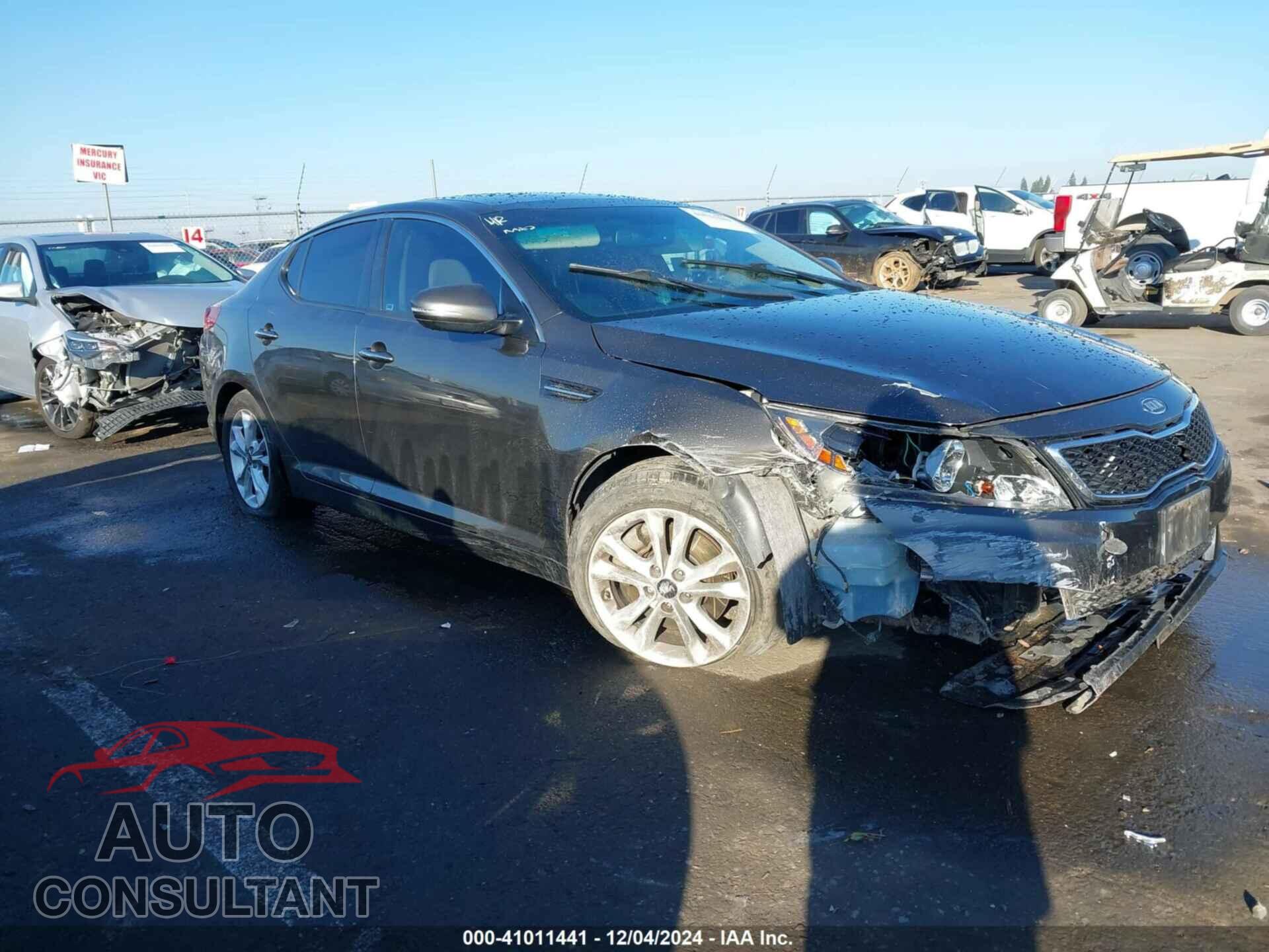 KIA OPTIMA 2011 - KNAGN4A60B5135458