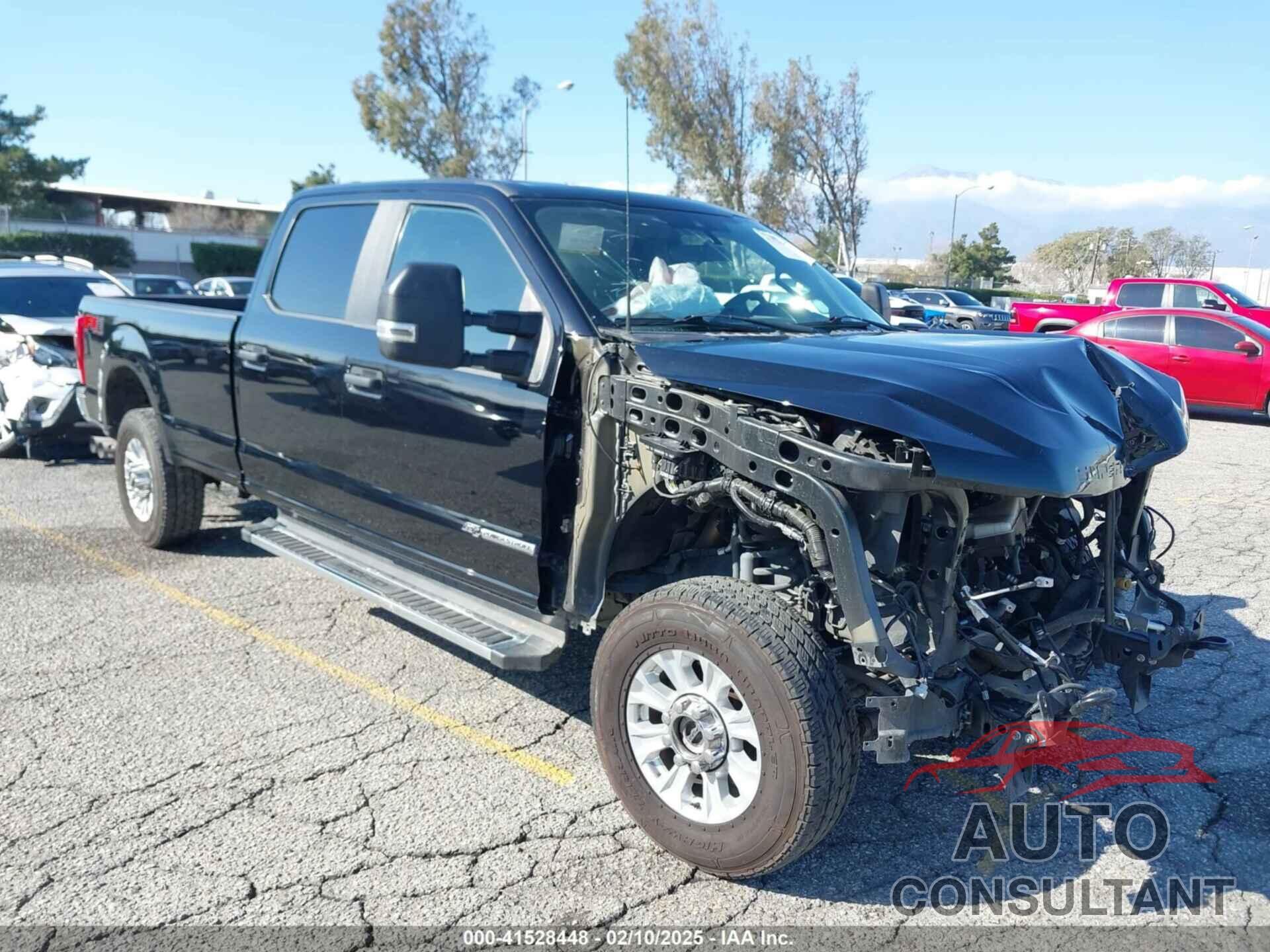 FORD F-350 2022 - 1FT8W3BT4NEF82981