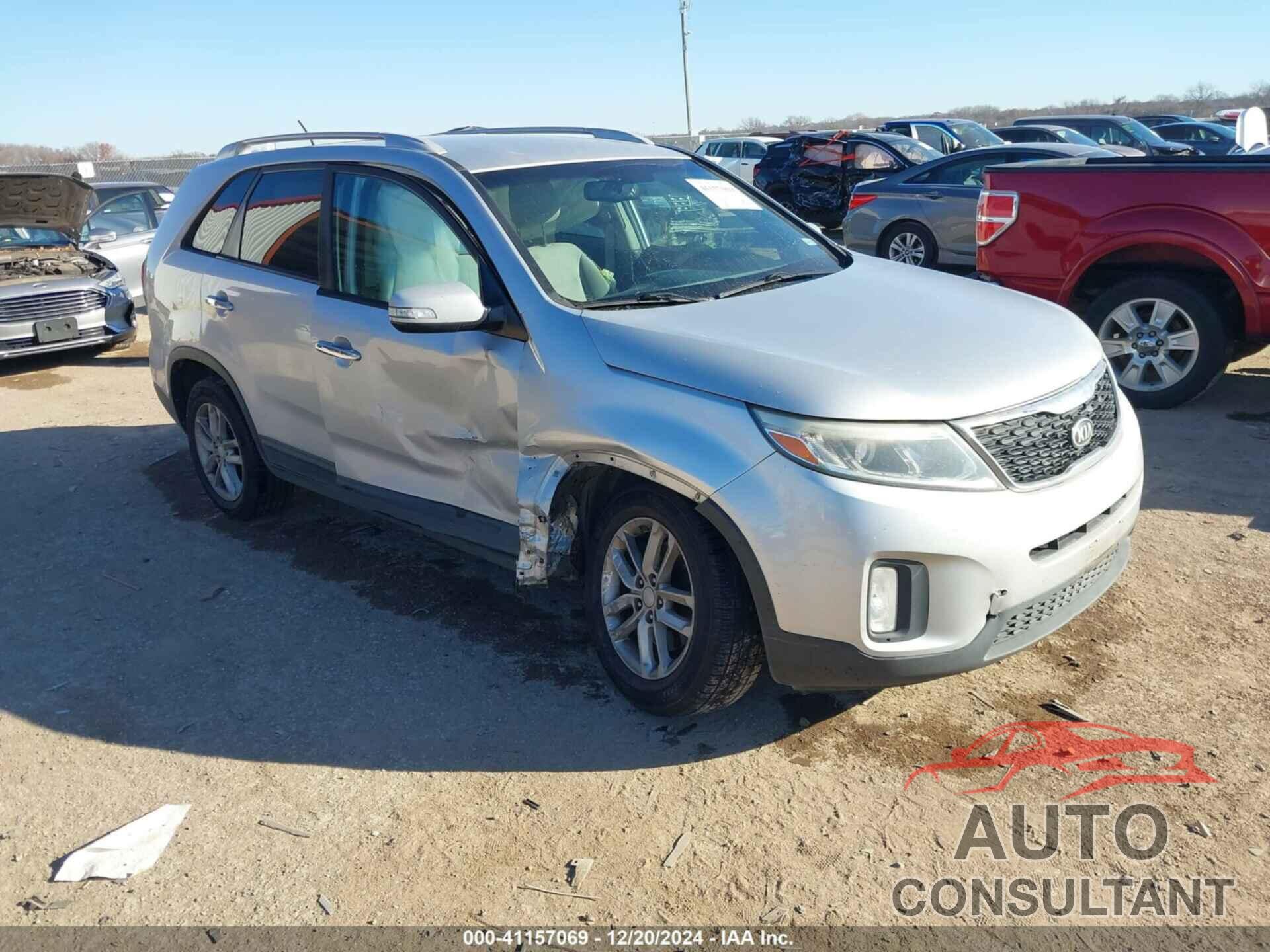 KIA SORENTO 2014 - 5XYKT3A65EG476427