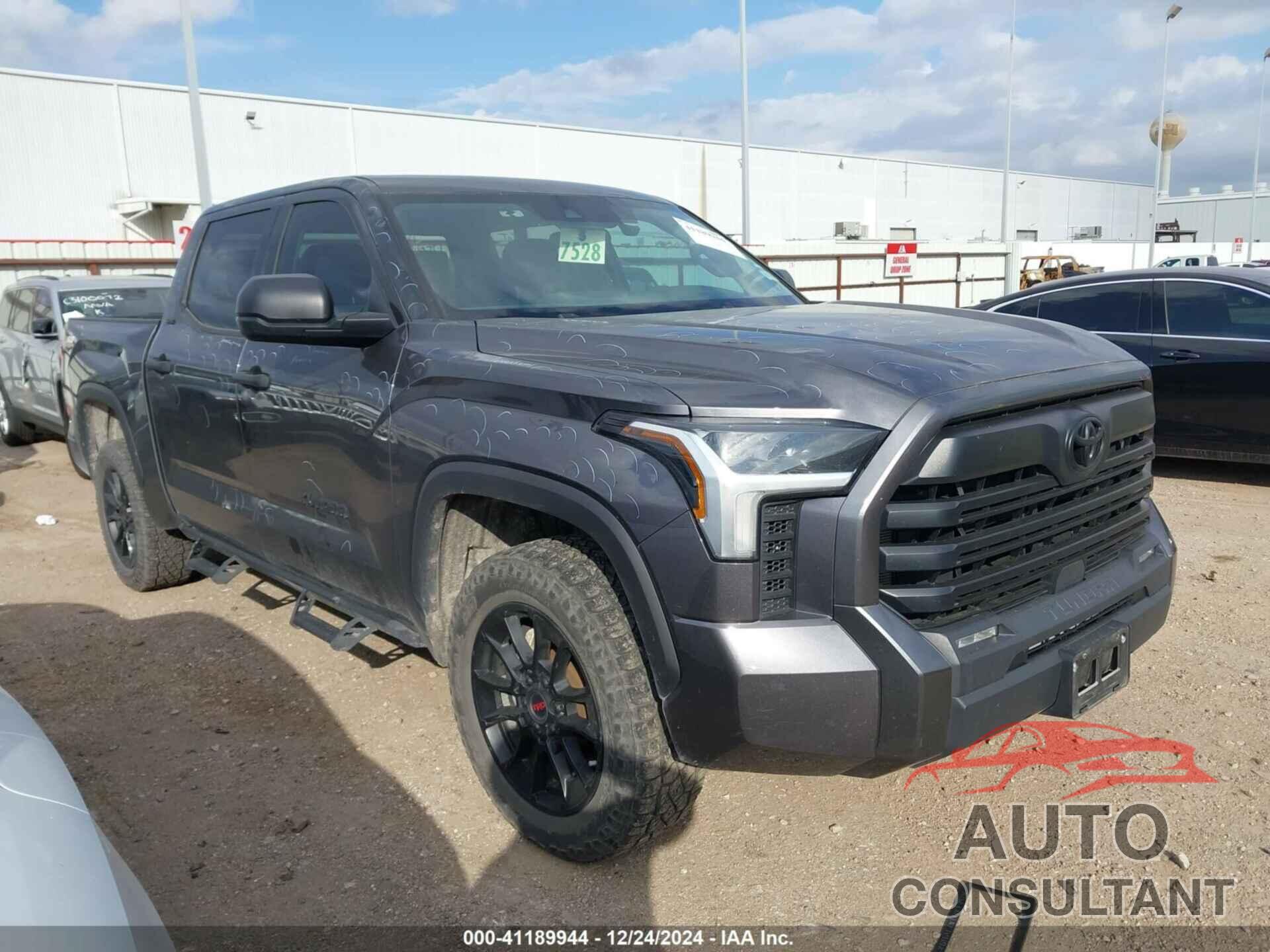 TOYOTA TUNDRA 2023 - 5TFLA5DB5PX080187