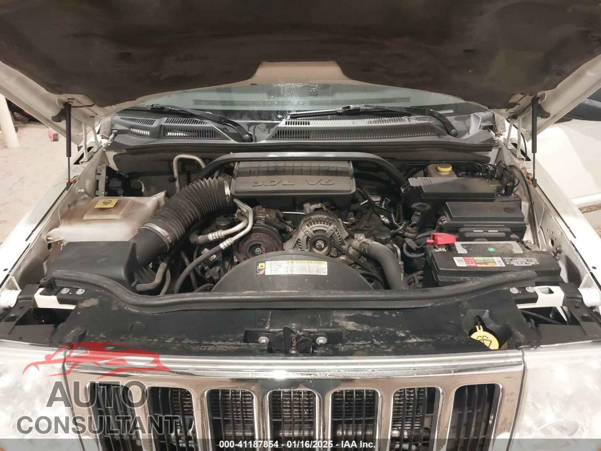 JEEP COMMANDER 2010 - 1J4RG4GK7AC132121