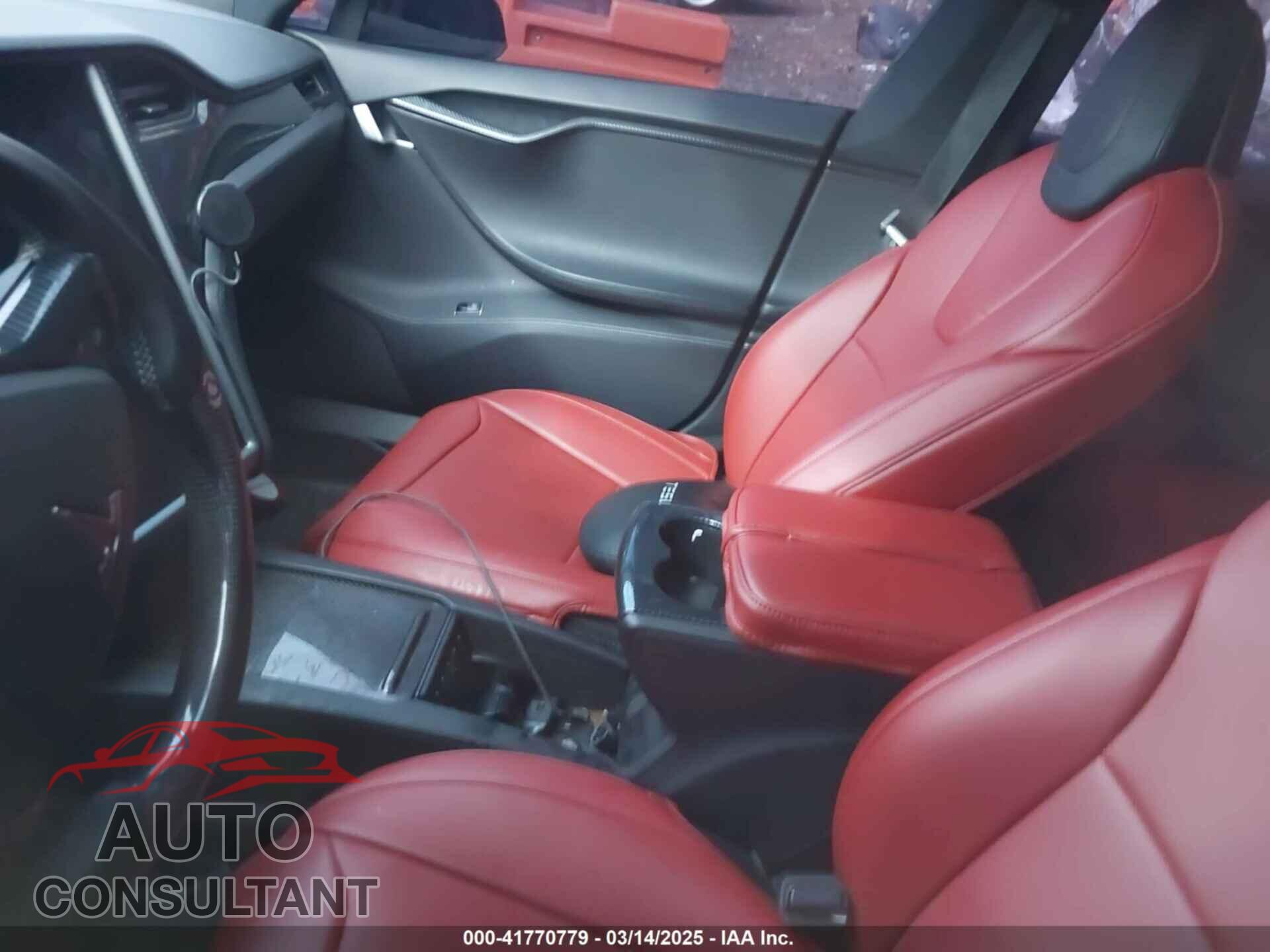 TESLA MODEL S 2018 - 5YJSA1E24JF293863