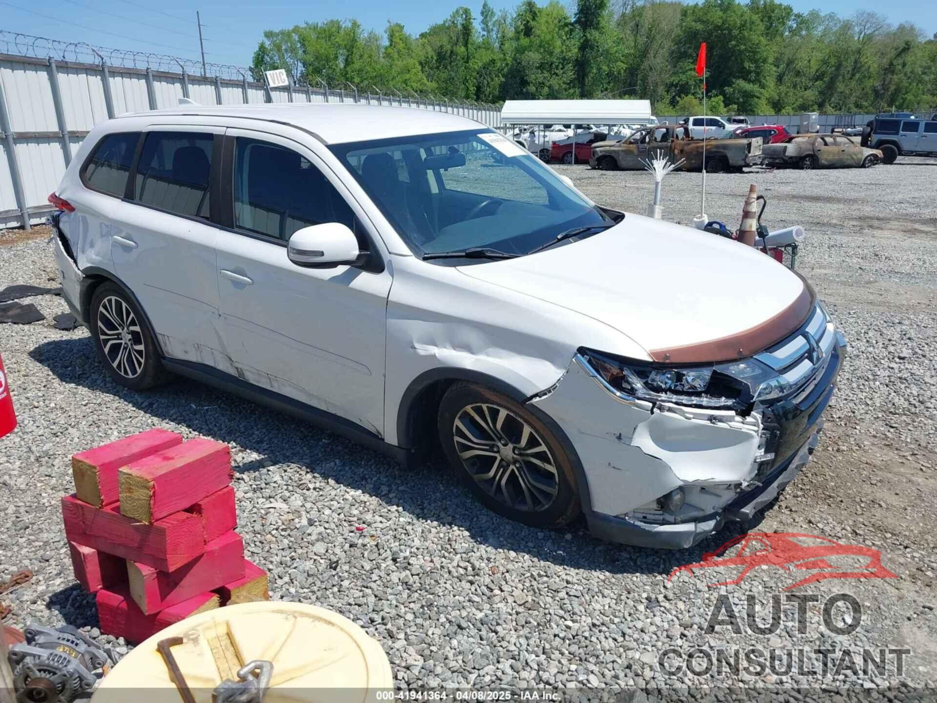 MITSUBISHI OUTLANDER 2017 - JA4AD3A34HZ067317