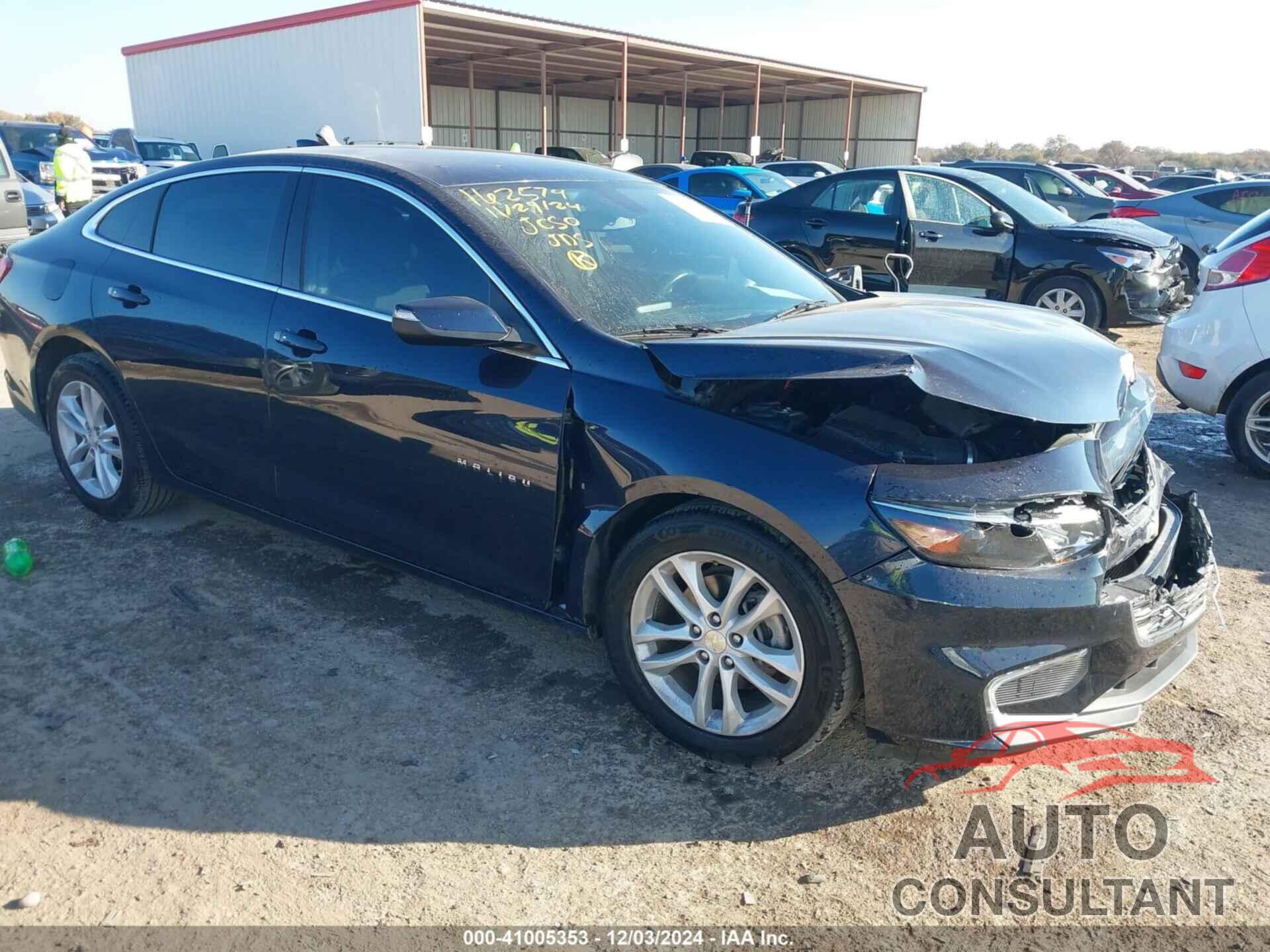 CHEVROLET MALIBU 2017 - 1G1ZE5ST3HF137853