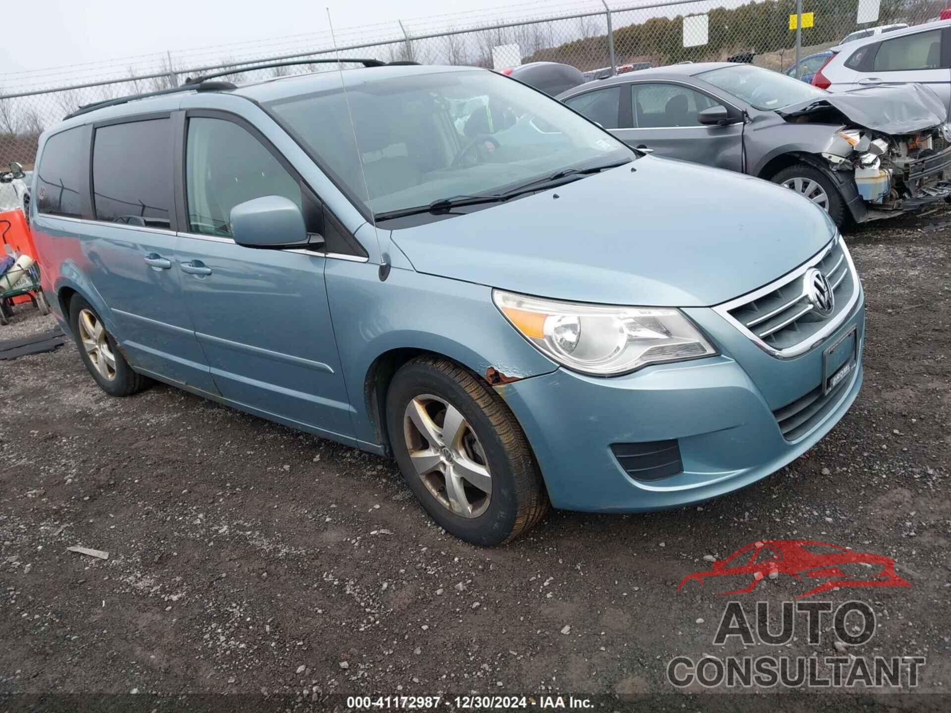 VOLKSWAGEN ROUTAN 2009 - 2V8HW54X49R541369