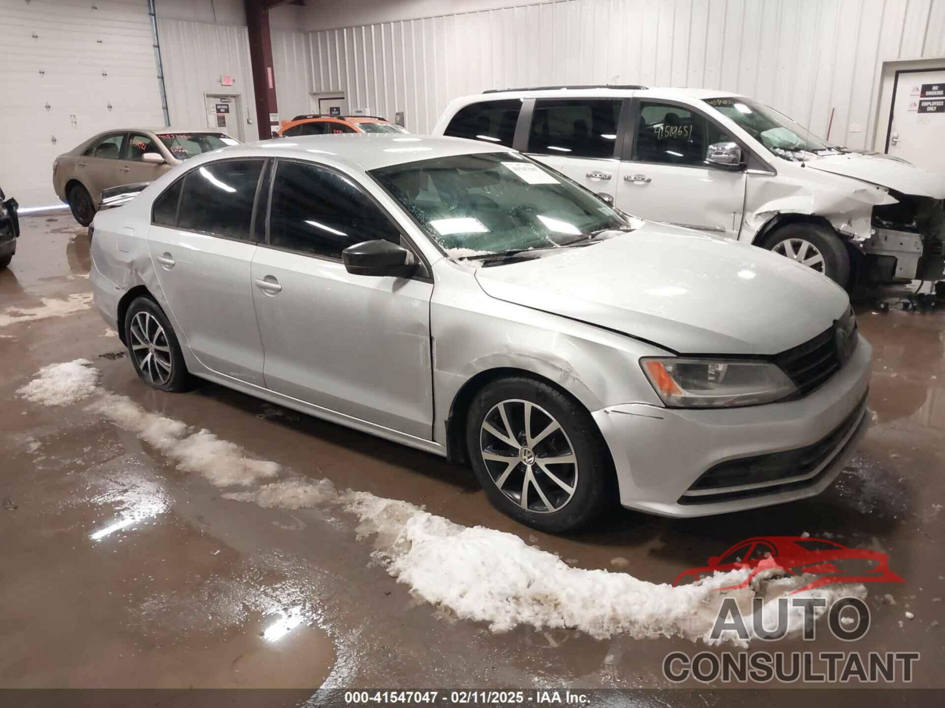 VOLKSWAGEN JETTA 2016 - 3VWB67AJ5GM294149