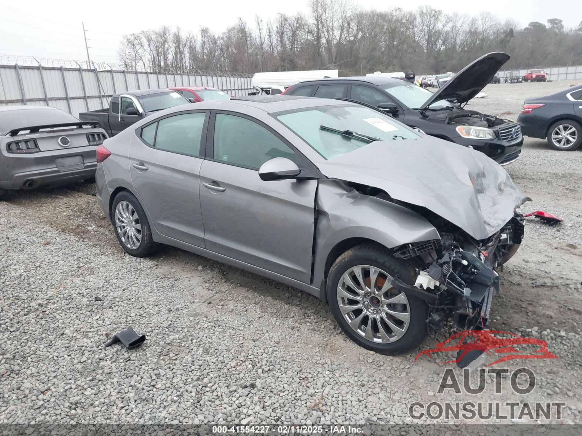 HYUNDAI ELANTRA 2020 - KMHD84LF6LU105488