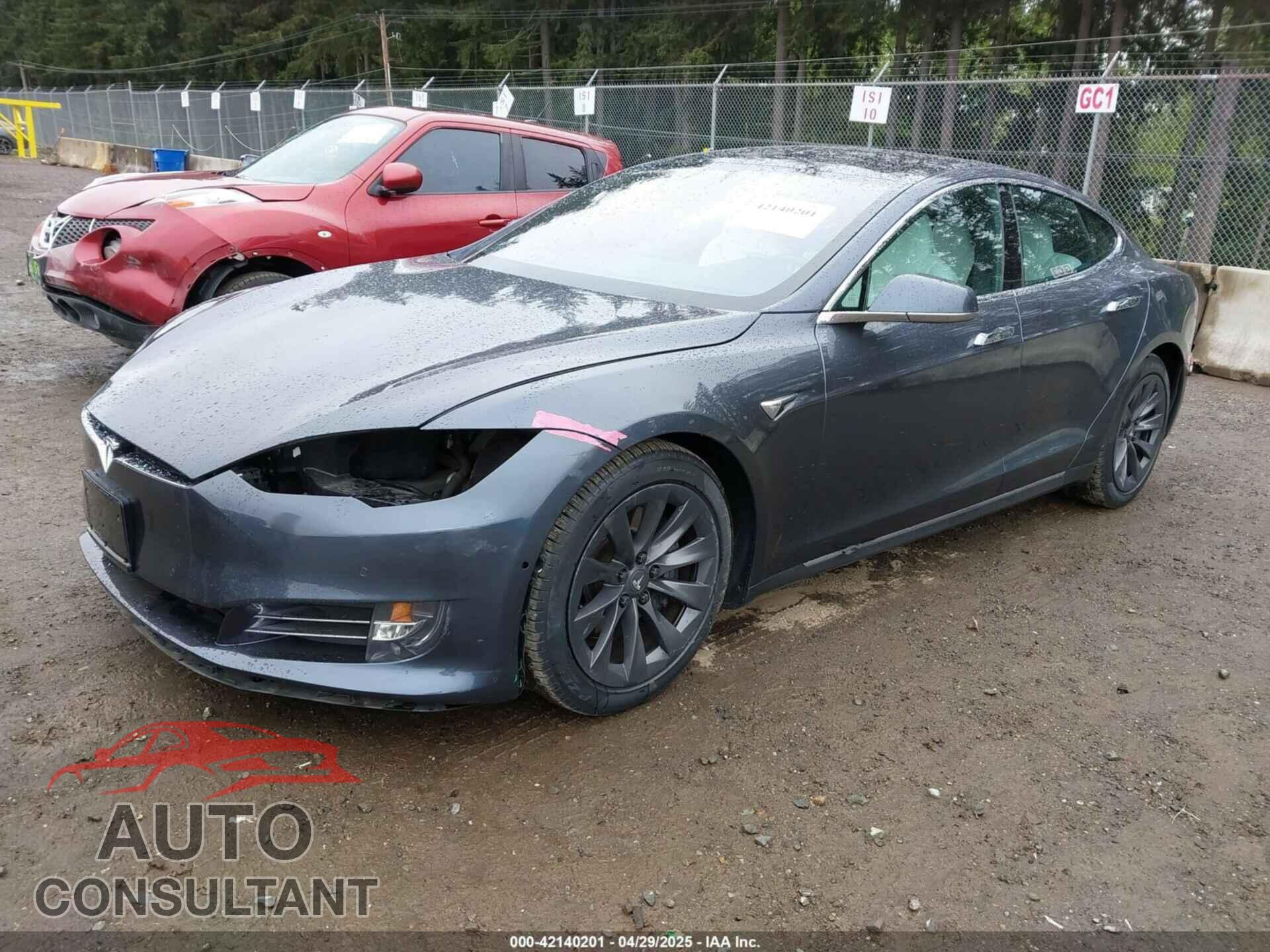 TESLA MODEL S 2017 - 5YJSA1E26HF224568