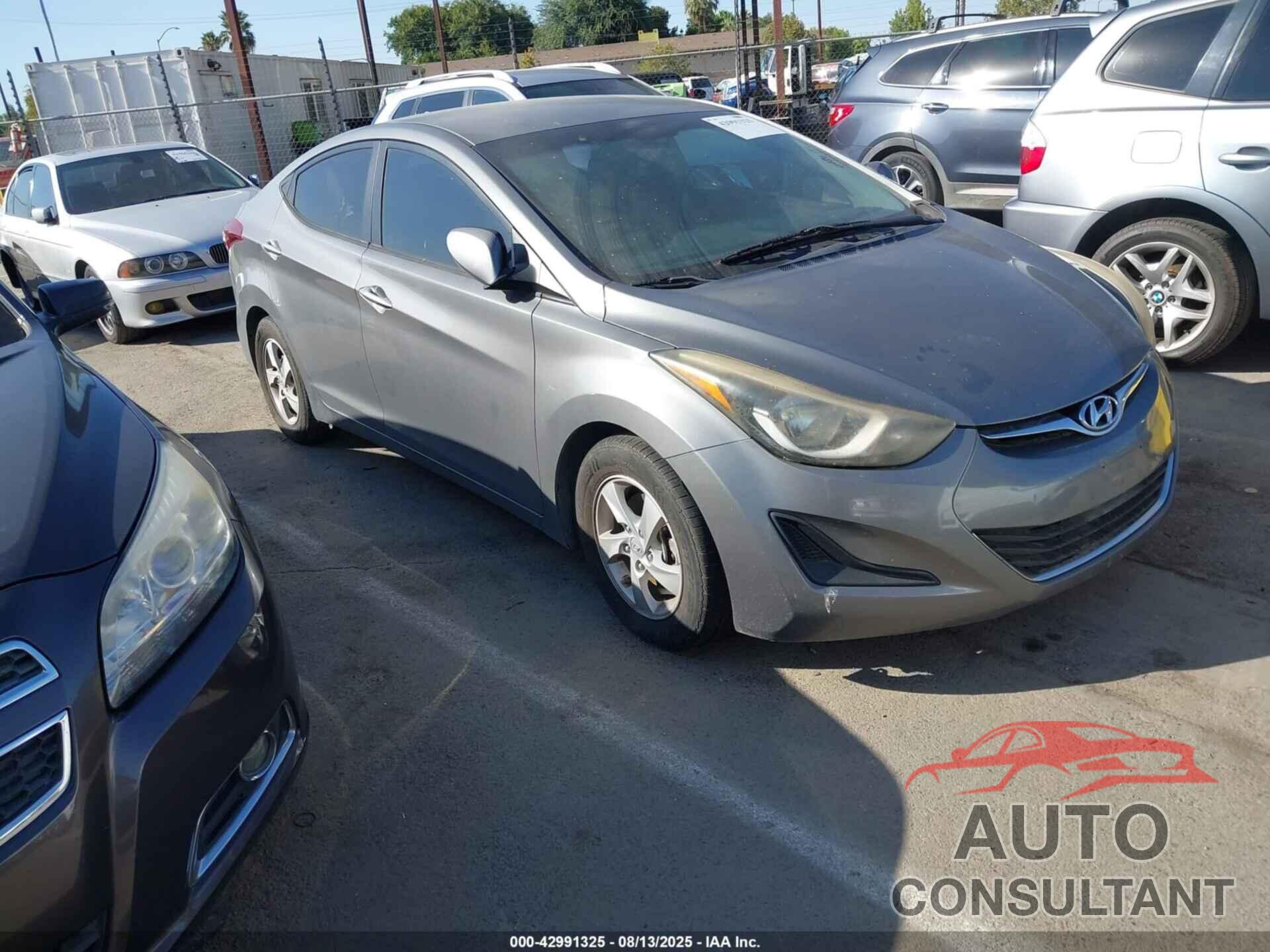 HYUNDAI ELANTRA 2014 - 5NPDH4AE8EH511011