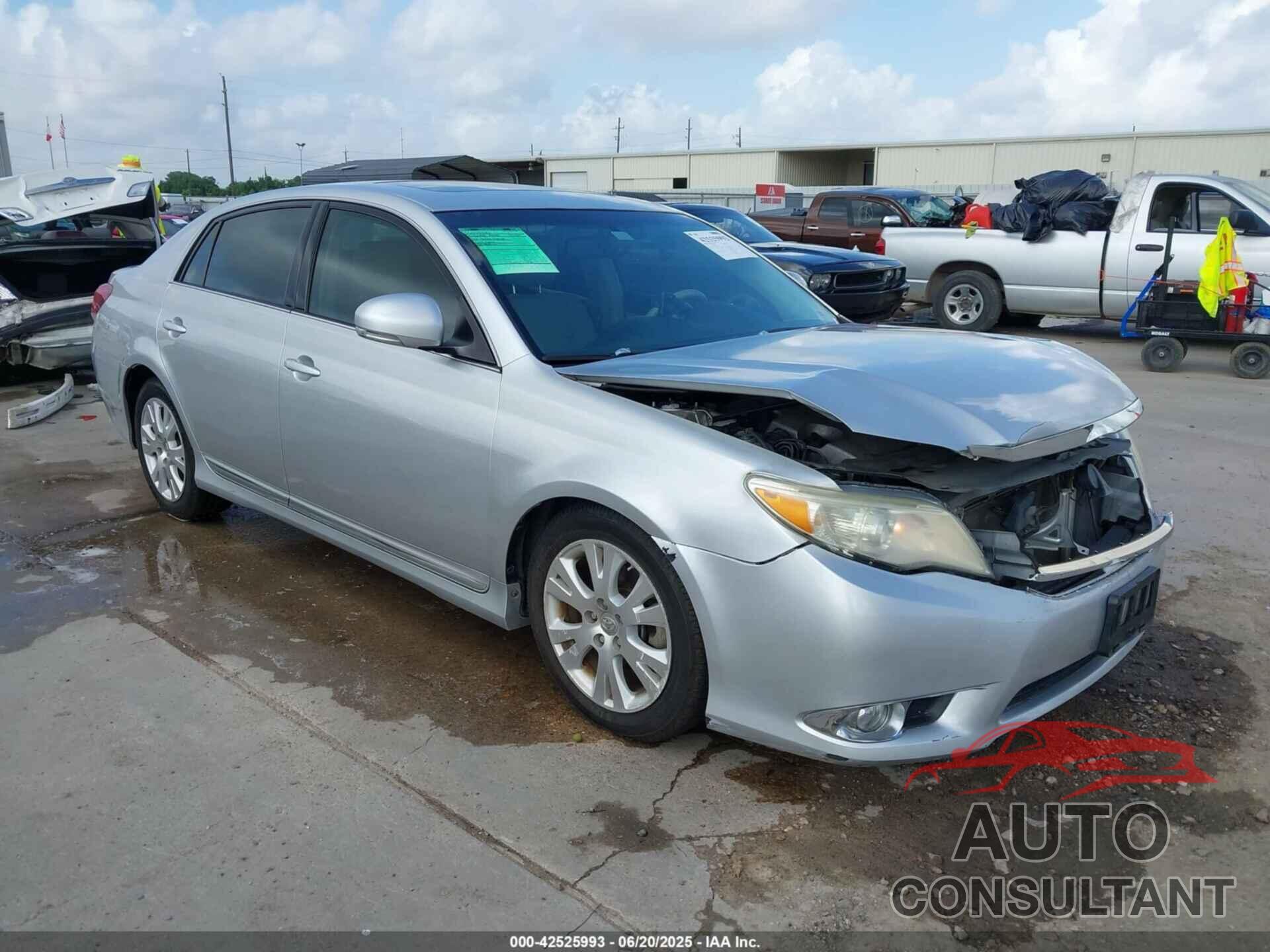 TOYOTA AVALON 2012 - 4T1BK3DBXCU453566