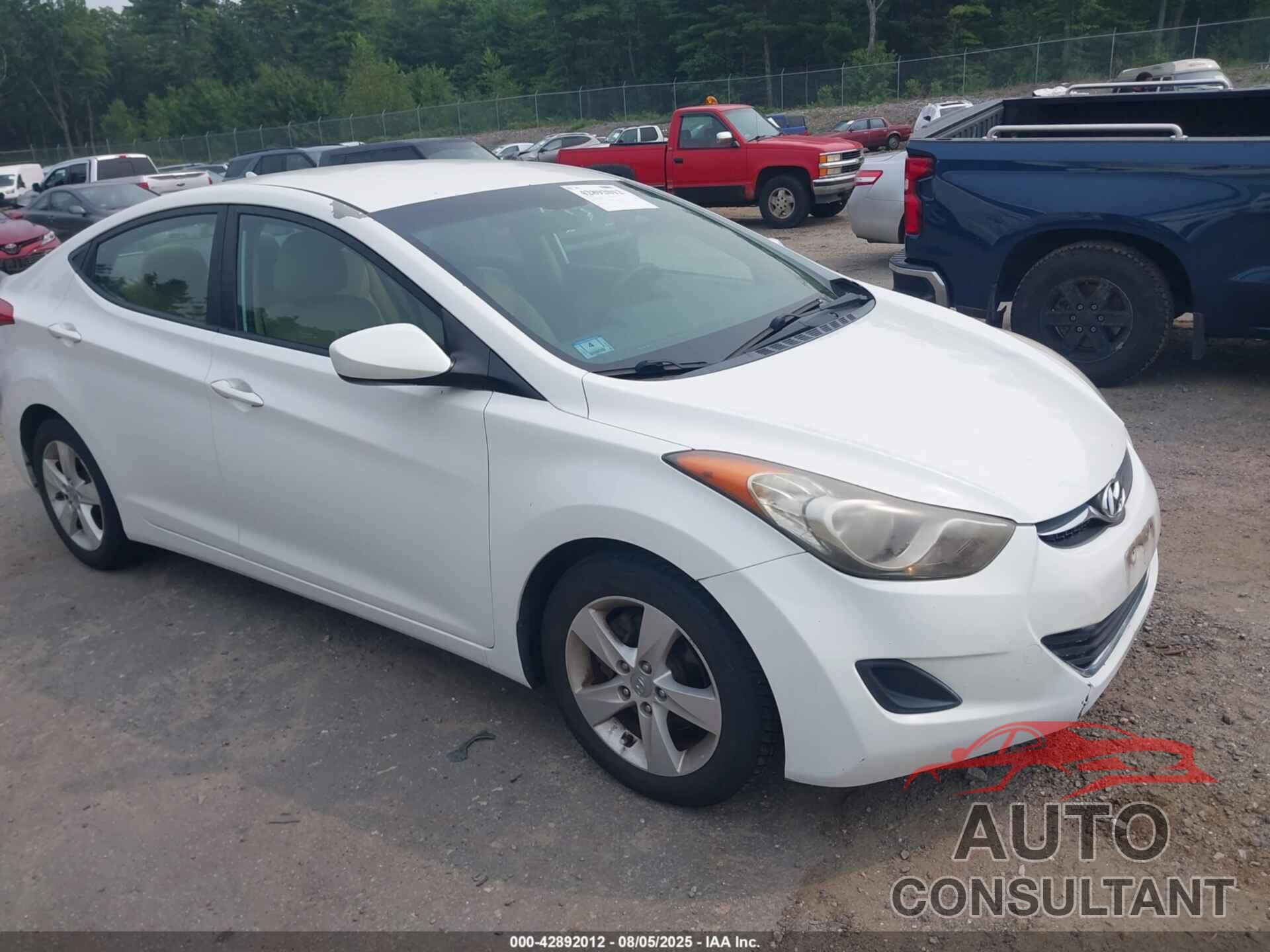 HYUNDAI ELANTRA 2011 - 5NPDH4AE6BH047714