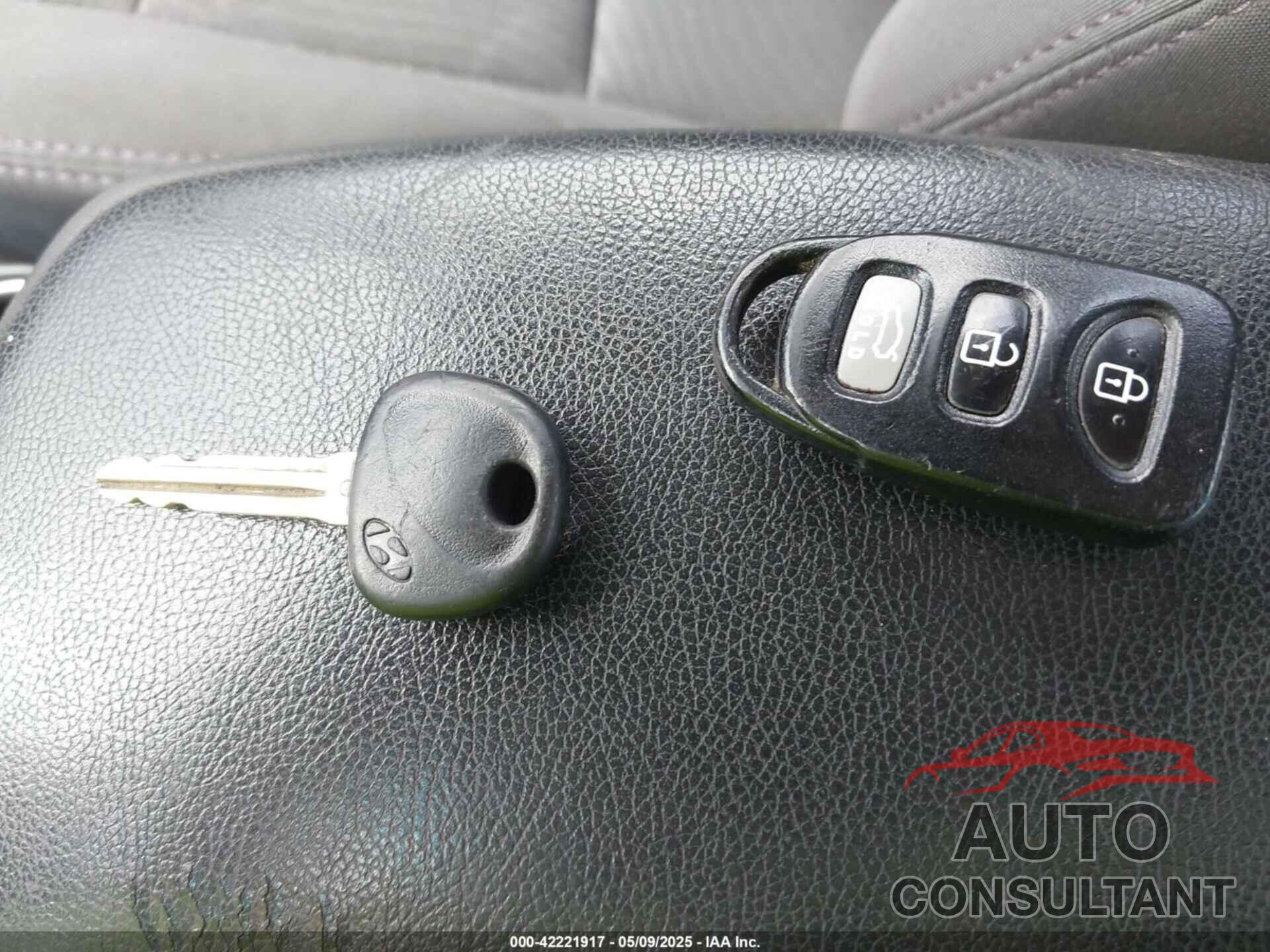 HYUNDAI ELANTRA 2015 - 5NPDH4AE6FH571077