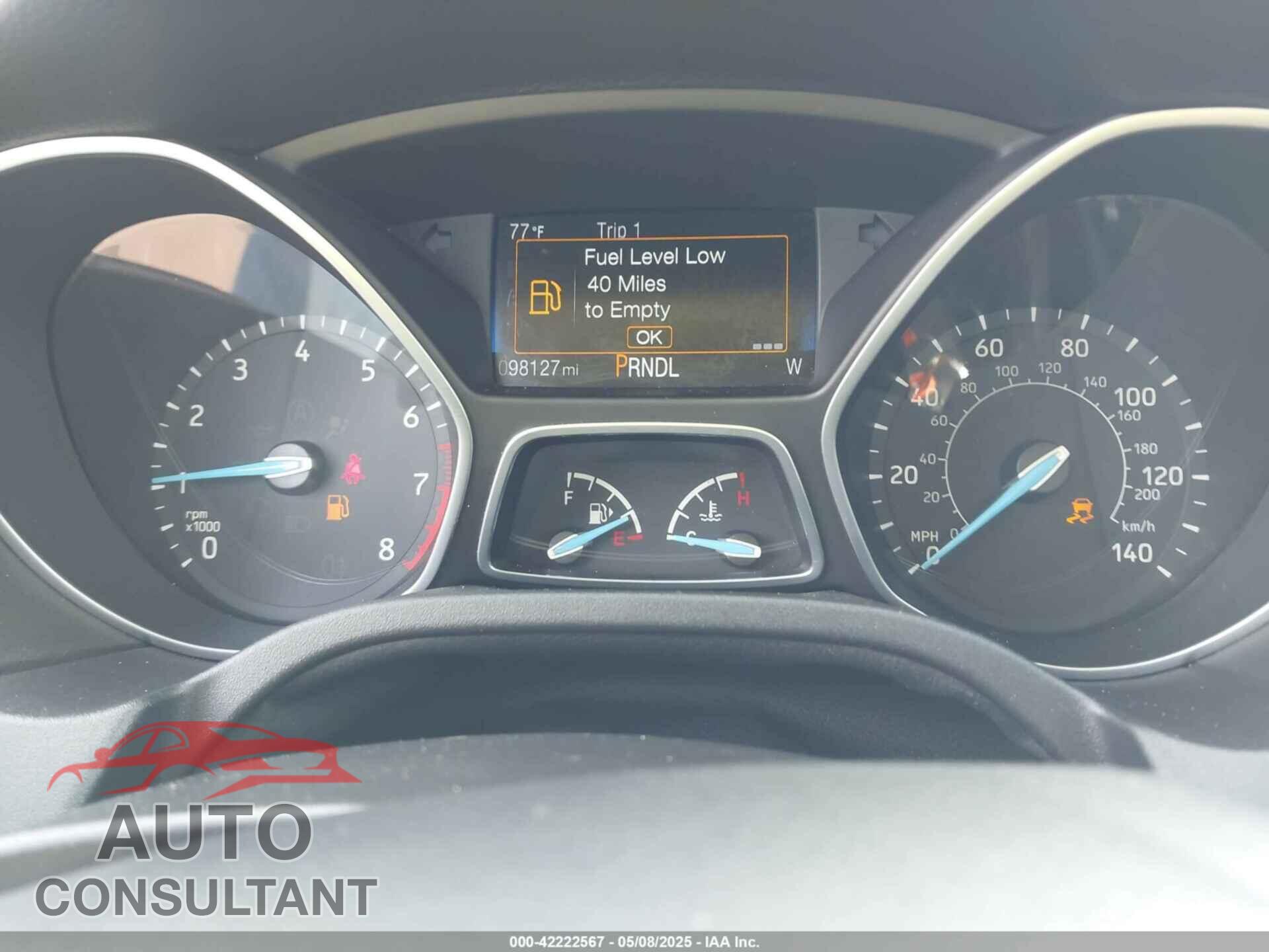FORD FOCUS 2017 - 1FADP3F23HL203732